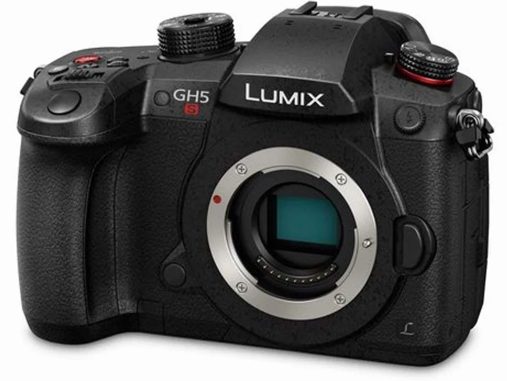Panasonic DC-GH5S Lumix bezlusterkowy aparat cyfrowy (10.28MP, wideo C4K/4K 60p/50p, funkcja nagrywania w 10-bitowej jakości 4:2:2, Dual Native ISO), czarny