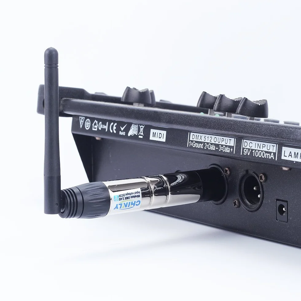 XLR nadajnik/odbiornik męski/żeński 2,4 G, ISM DMX512, z anteną,do oświetlenia scenicznego. 1 Sender & 5 Empfänger (Batterie)
