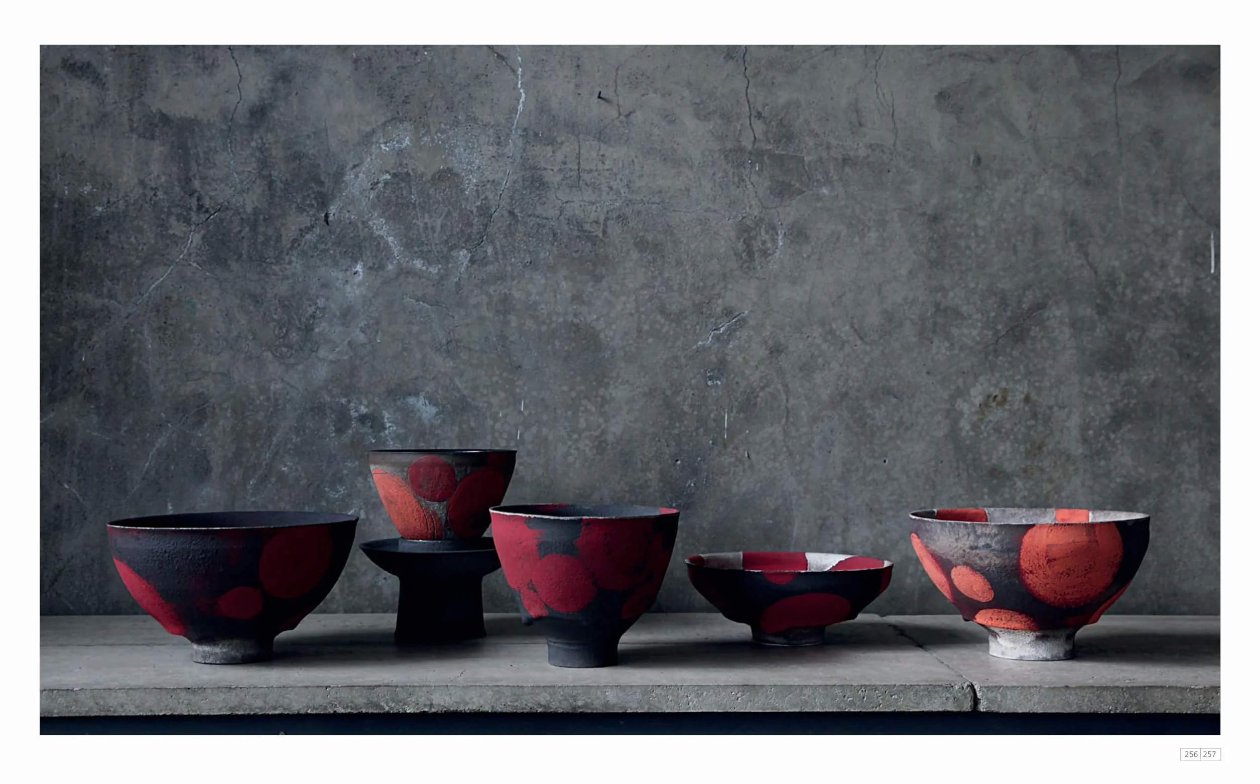 Ceramic Artists on Creative Processes /anglais: (How Ideas Are Born)