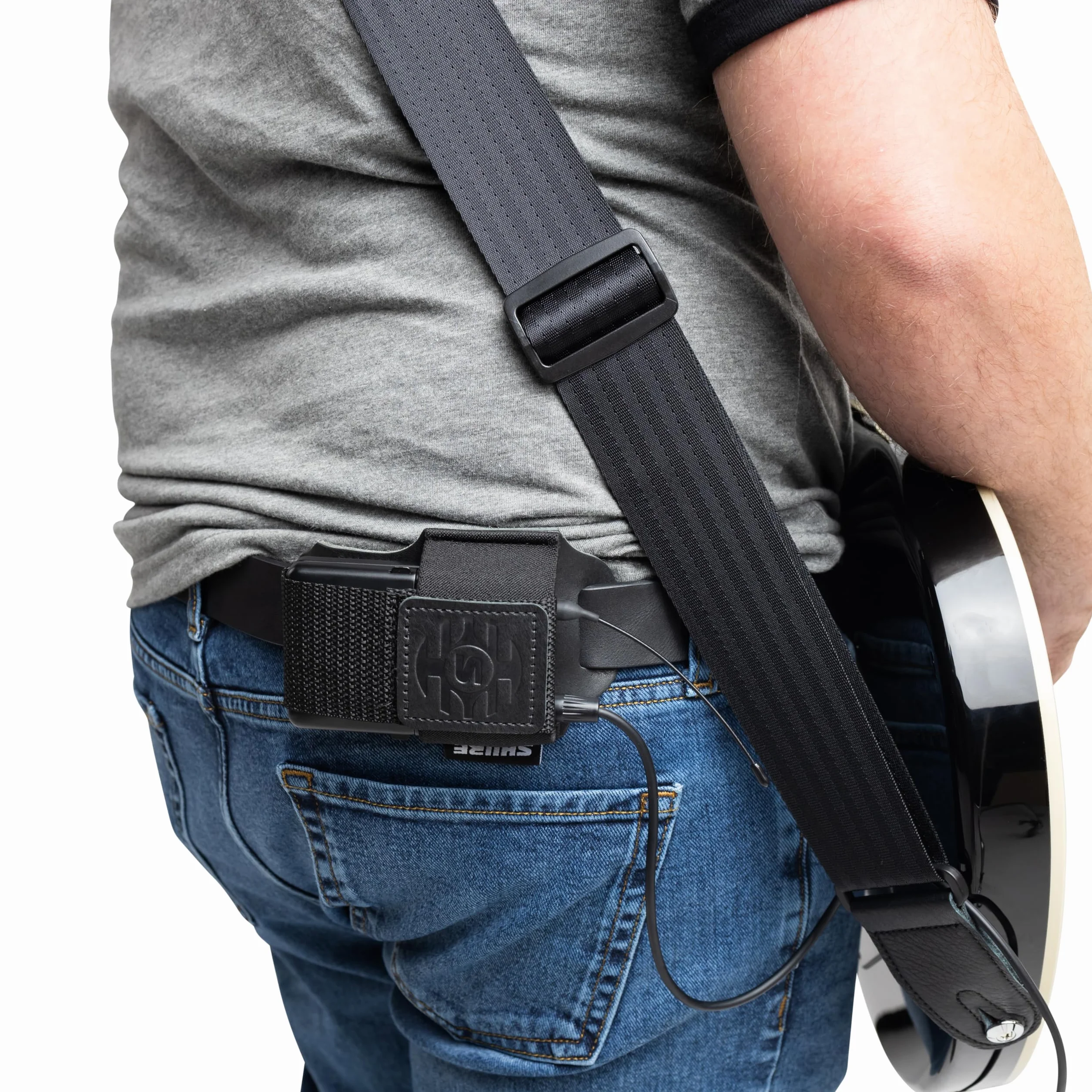 Shure Premium skórzana saszetka na pasek do bezprzewodowego nadajnika mikrofonu, czarna (SH-BODYPACK-PBK-L)