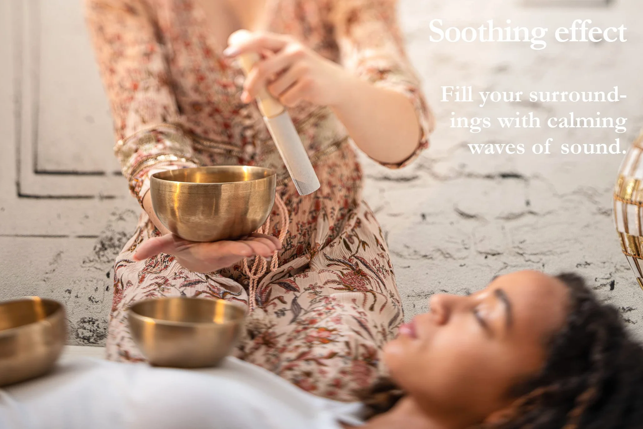 Sonic Energy Universal Singing Bowls – 3-częściowy zestaw mis dźwiękowych do medytacji – w zestawie: 3 miski, 1 pałeczka, materiałowe osłony, filcowe pierścienie (SB-U-1500)