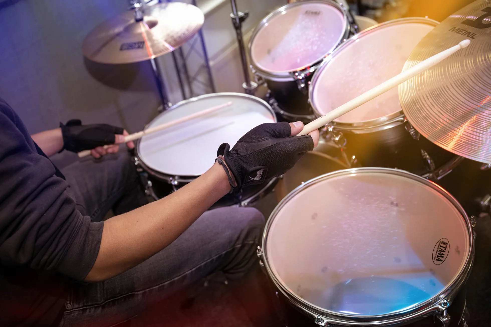 XDrum DGL-0F rękawice perkusyjne rozmiar L – rękawice perkusyjne dla mężczyzn – z odciętymi palcami – z miękkiej skóry – zewnętrzna strona z siateczki – czarne