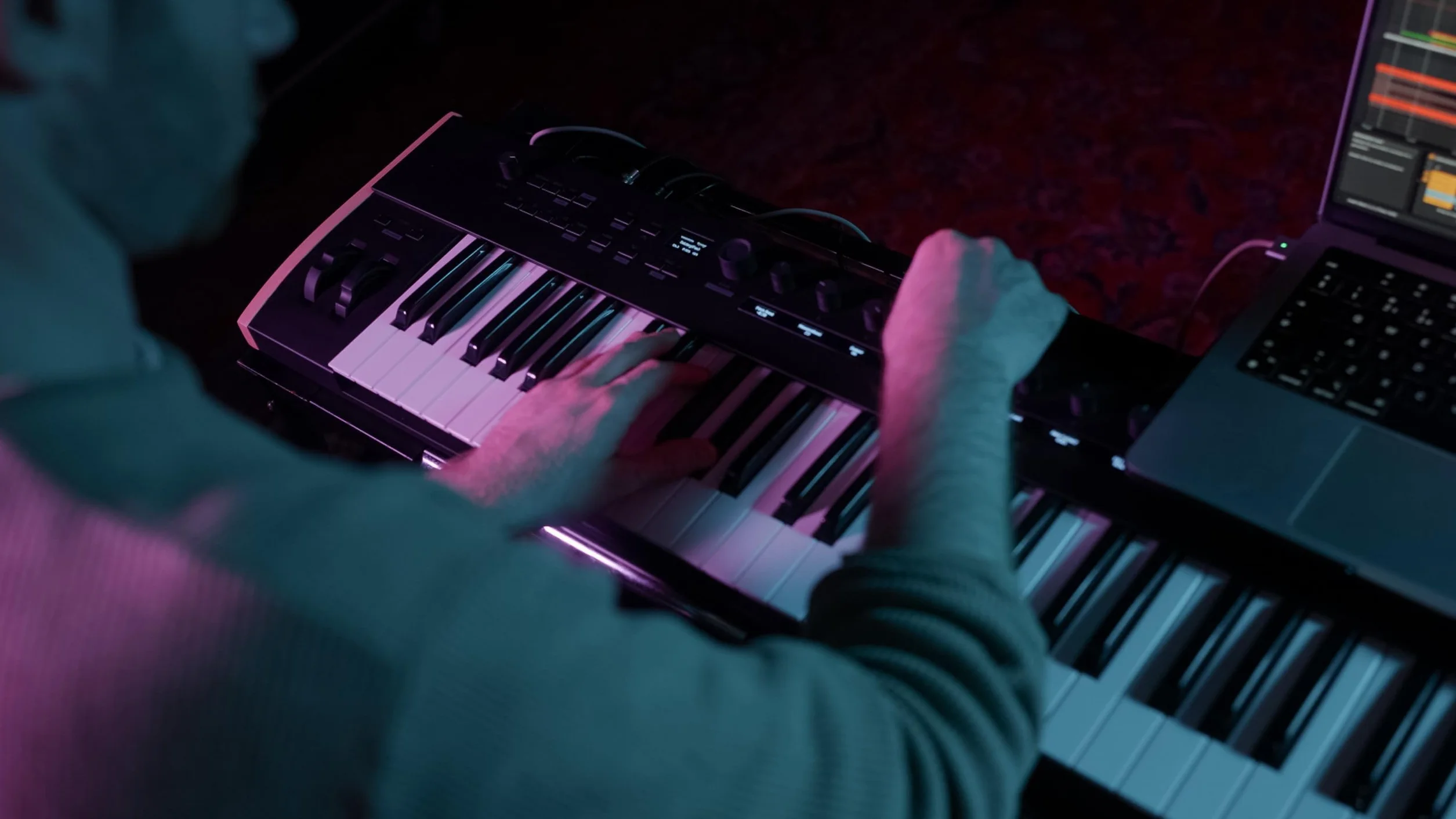 Korg KEYSTAGE-49 Klawiatura Kontrolera MIDI 49 Klawiszy Poly AT Czarny