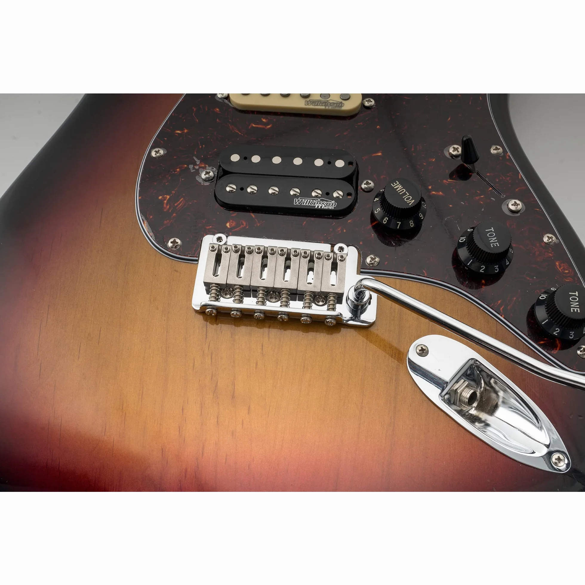 Musiclily Pro 10,5mm Stal Nierdzewna Siodełko Mostka do Gitary Elektrycznej Strat Stratocaster, Oryginalny Kolor (6 szt.)
