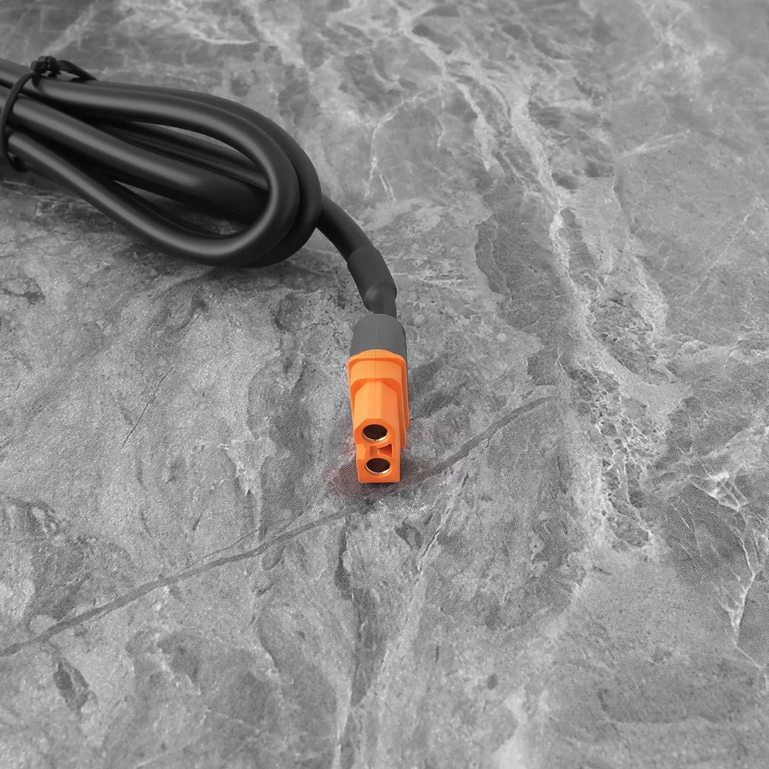 1 x kabel zasilający XT60 do DC5525 z adapterem gniazda sygnałowego, odpowiedni do przenośnego generatora solarnego (1 m)