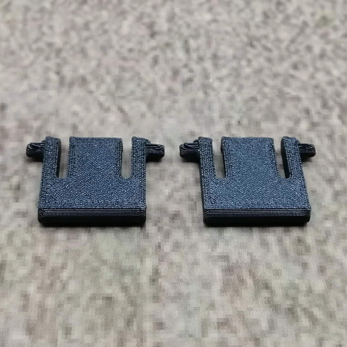1 para (2 szt.) zapasowe nóżki do klawiatury, czarne, kompatybilne z Sharkoon PureWriter RGB, część zamienna, stojak na klawiaturę, nóżki, keyboard