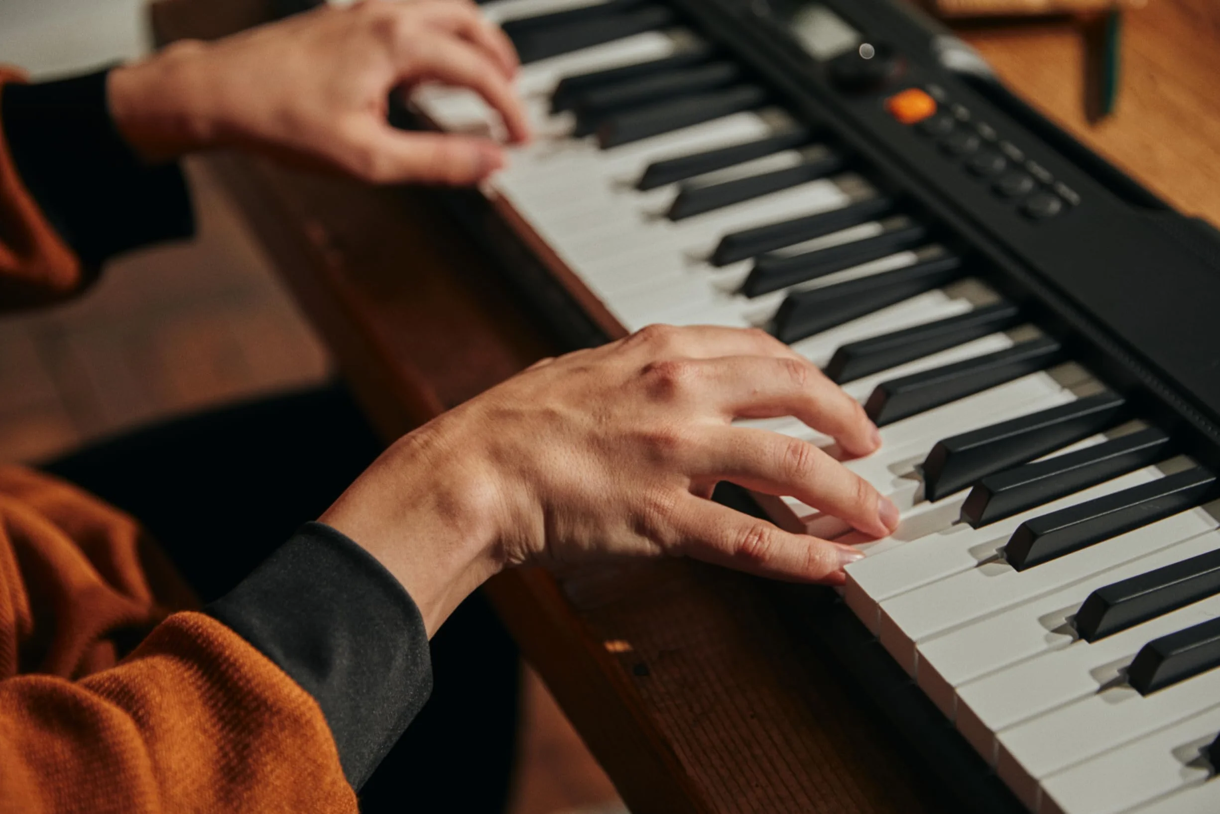 Casio CT-S200 Casiotone (Black) - Keyboard