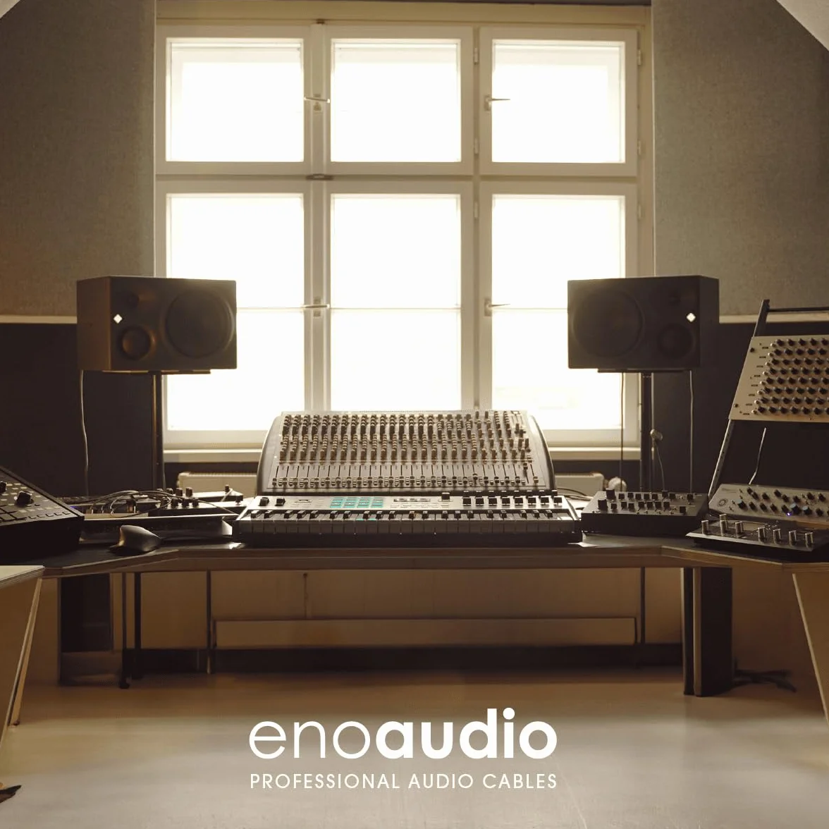 enoaudio Mogami 3080 AES/EBU Kabel cyfrowy 110 Ohm | Neutrik Gold XLR żeński - XLR męski | Hi-Fi, 2,0 m