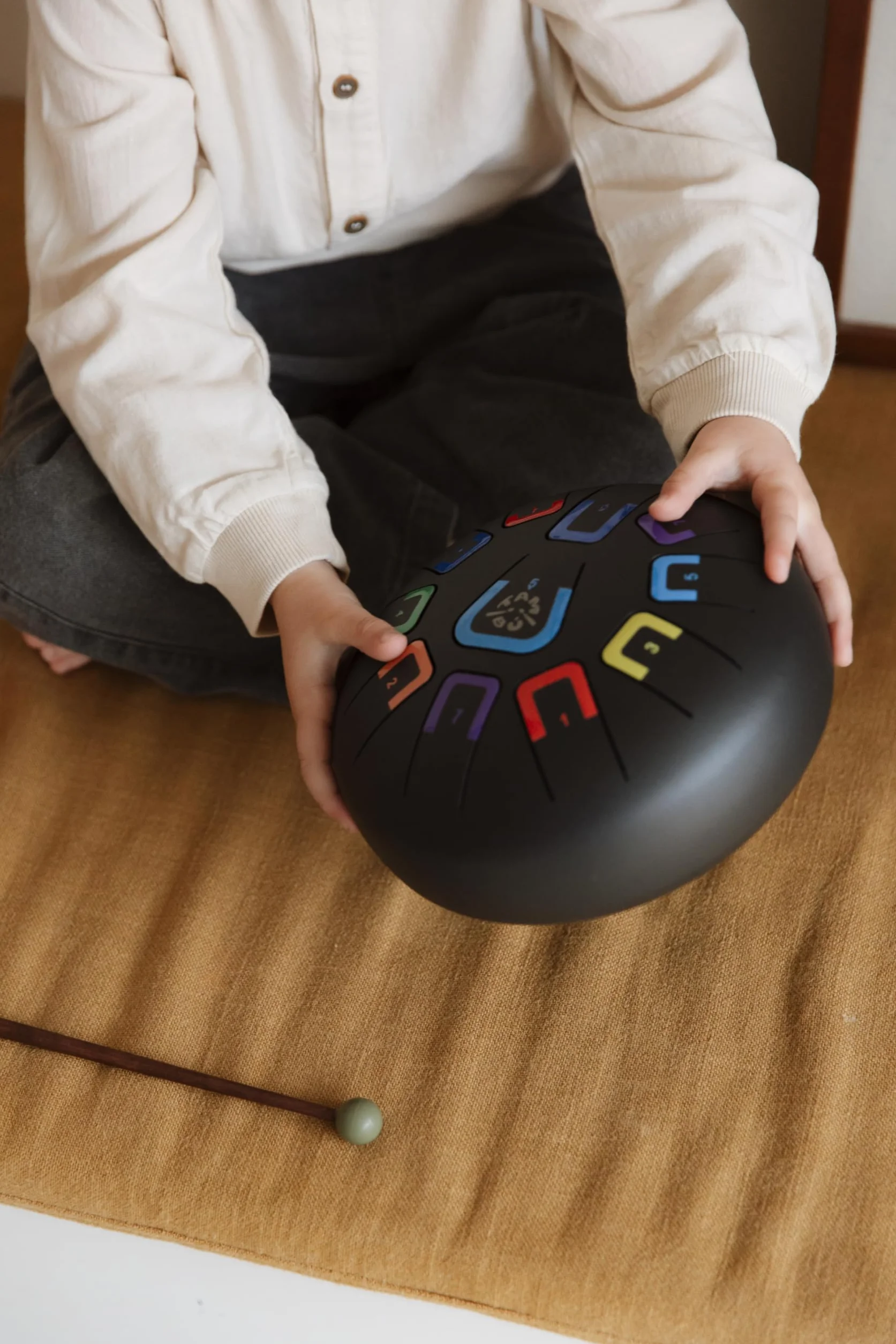 Stalowy bęben językowy tambu, 20 cm, 11 dźwięków, handpan, metalowy instrument perkusyjny, matowy czarny