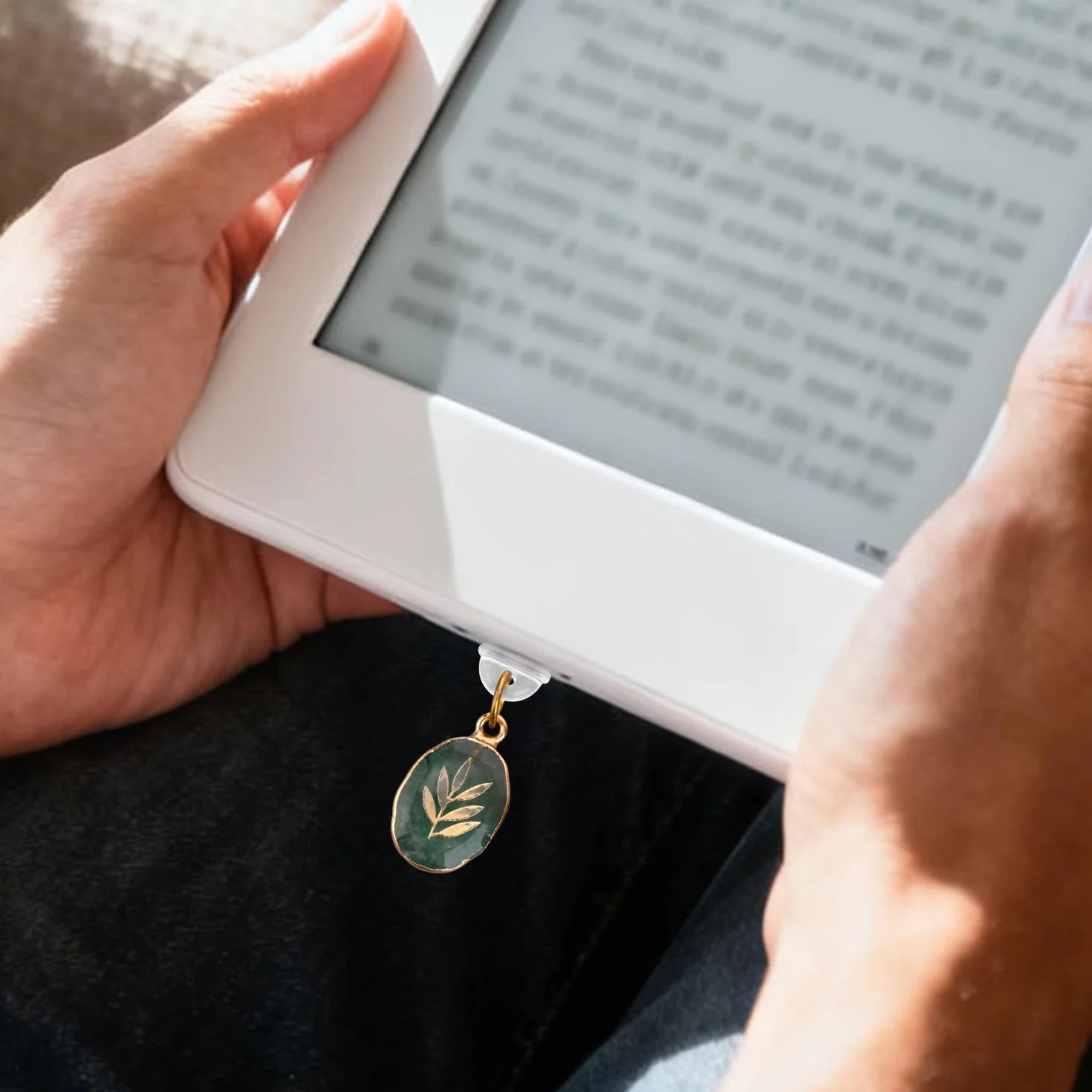 2szt Kryształowe Zatyczki Przeciwkurzowe, Kompatybilne z Kindle Portem Ładowania Telefonu Komórkowego Typu C i Tabletem Odpowiednie dla Miłośników Czytników E-Booków