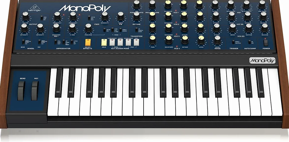 Behringer Monopoly analogowy 4-głosowy syntezator polifoniczny z 37 przyciskami w pełnym rozmiarze, 4 VCOs, VCF, 2 LFO, 2 krzywe koperty, modulacja synchronizacji i crossu oraz arpeggiator