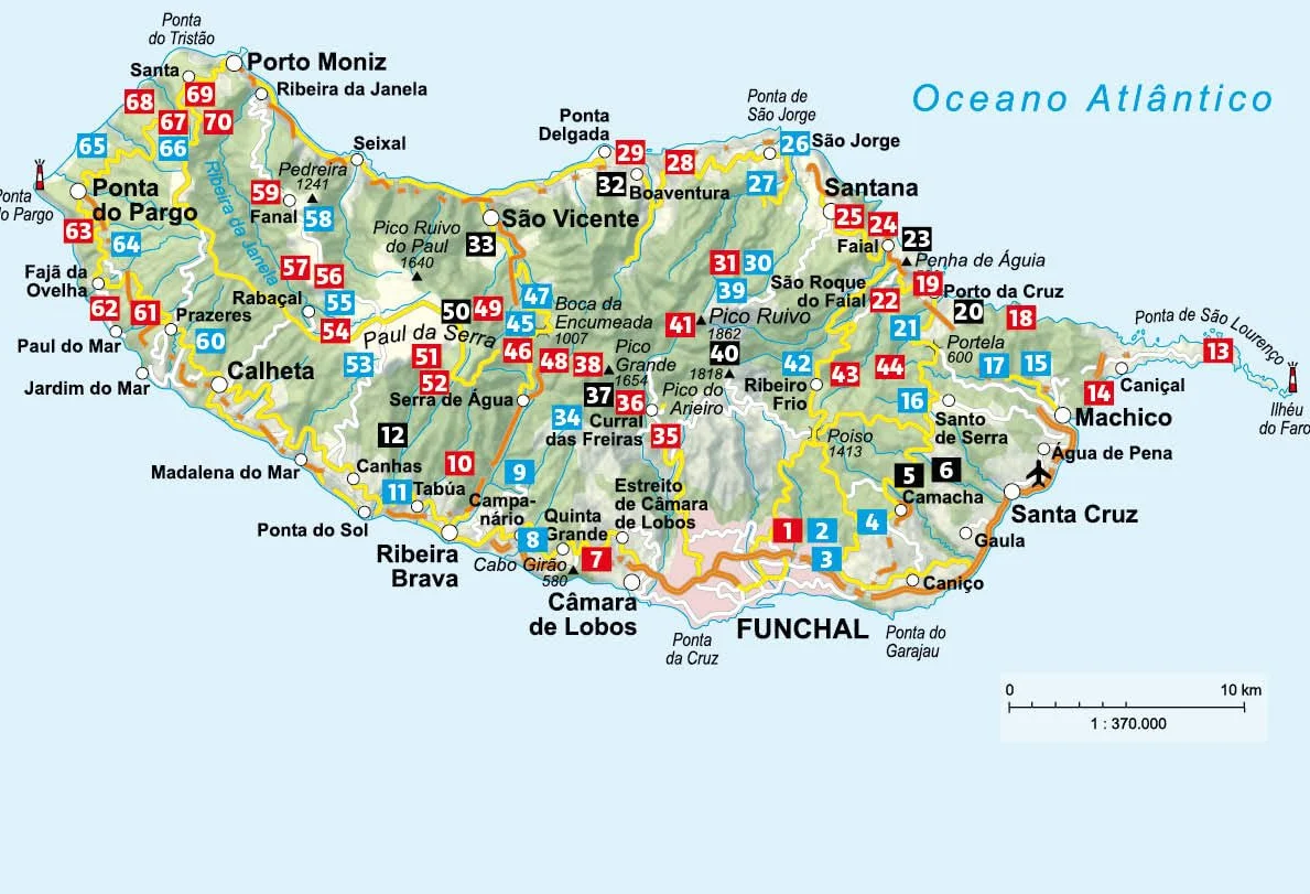 Madère / Madeira: The Finest Levada and Mountain Walks - 70 walks