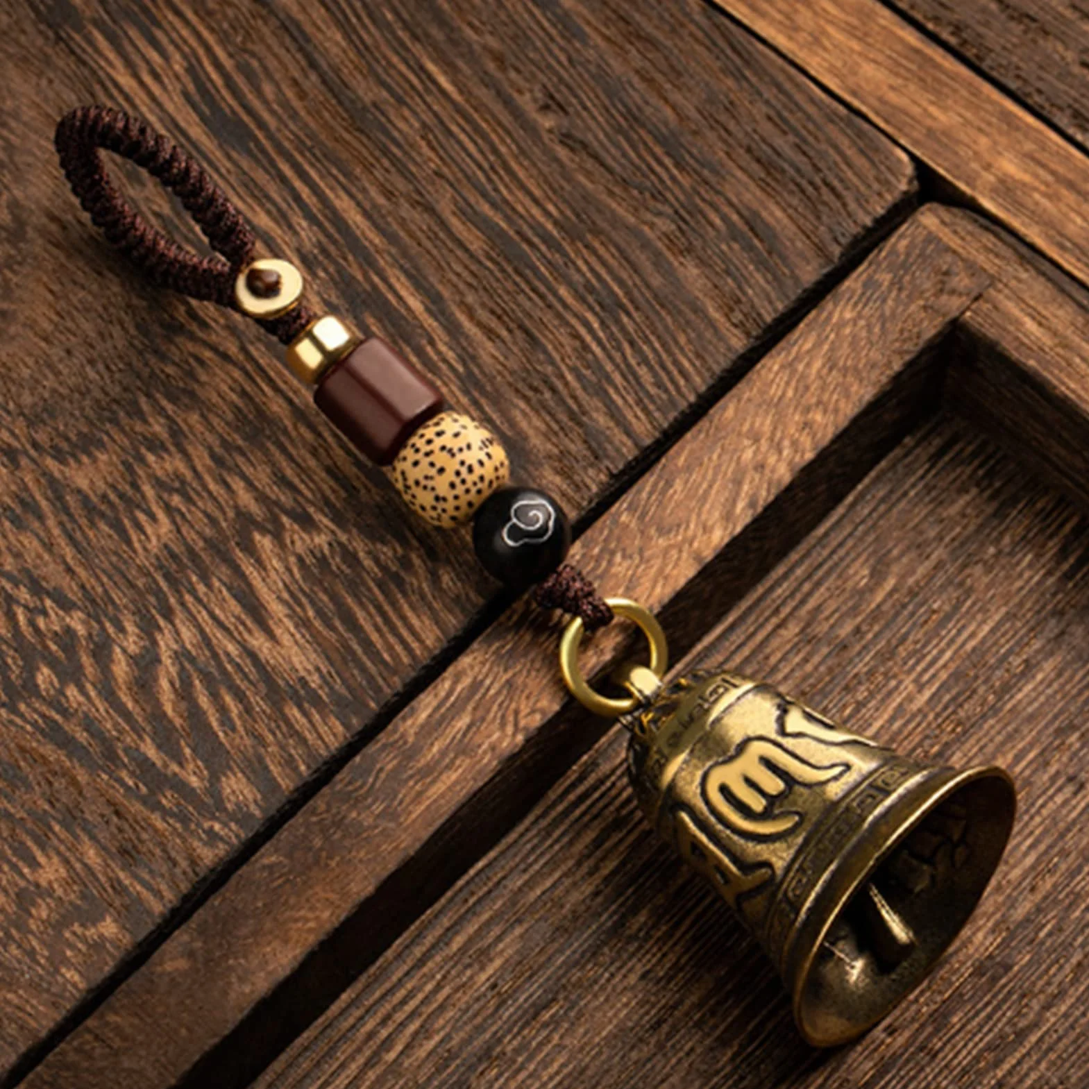 Wiszący Dzwon, Dzwonek Feng Shui, Metalowy Dzwonek W Antycznym Stylu, Wykwintna Rzeźba Dekoracyjny Dzwonek Powodzenia Dzwonek Do Torby Brelok Do Plecaka