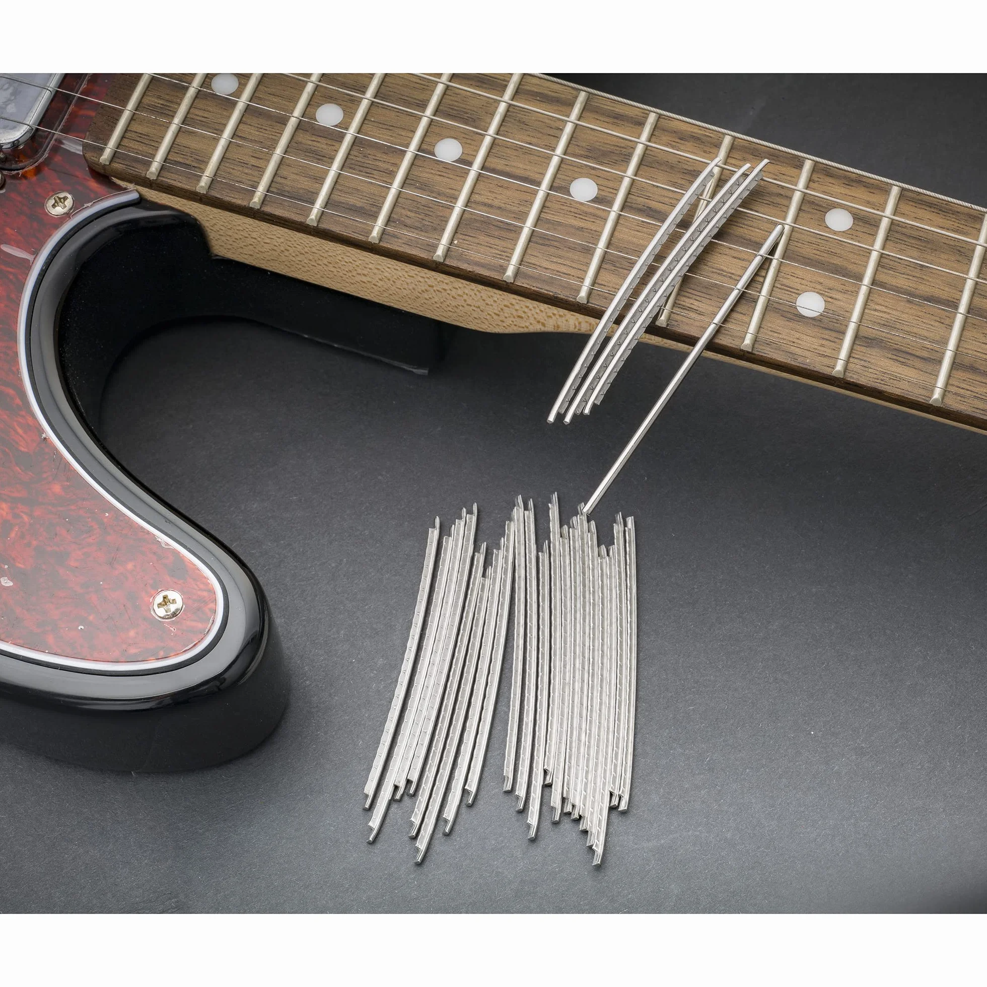 Musiclily Pro 2,0mm Stal Nierdzewna Drut Progowy Small Gauge do Gitary Banjo i Vintage Fender (24 Szt. Set)
