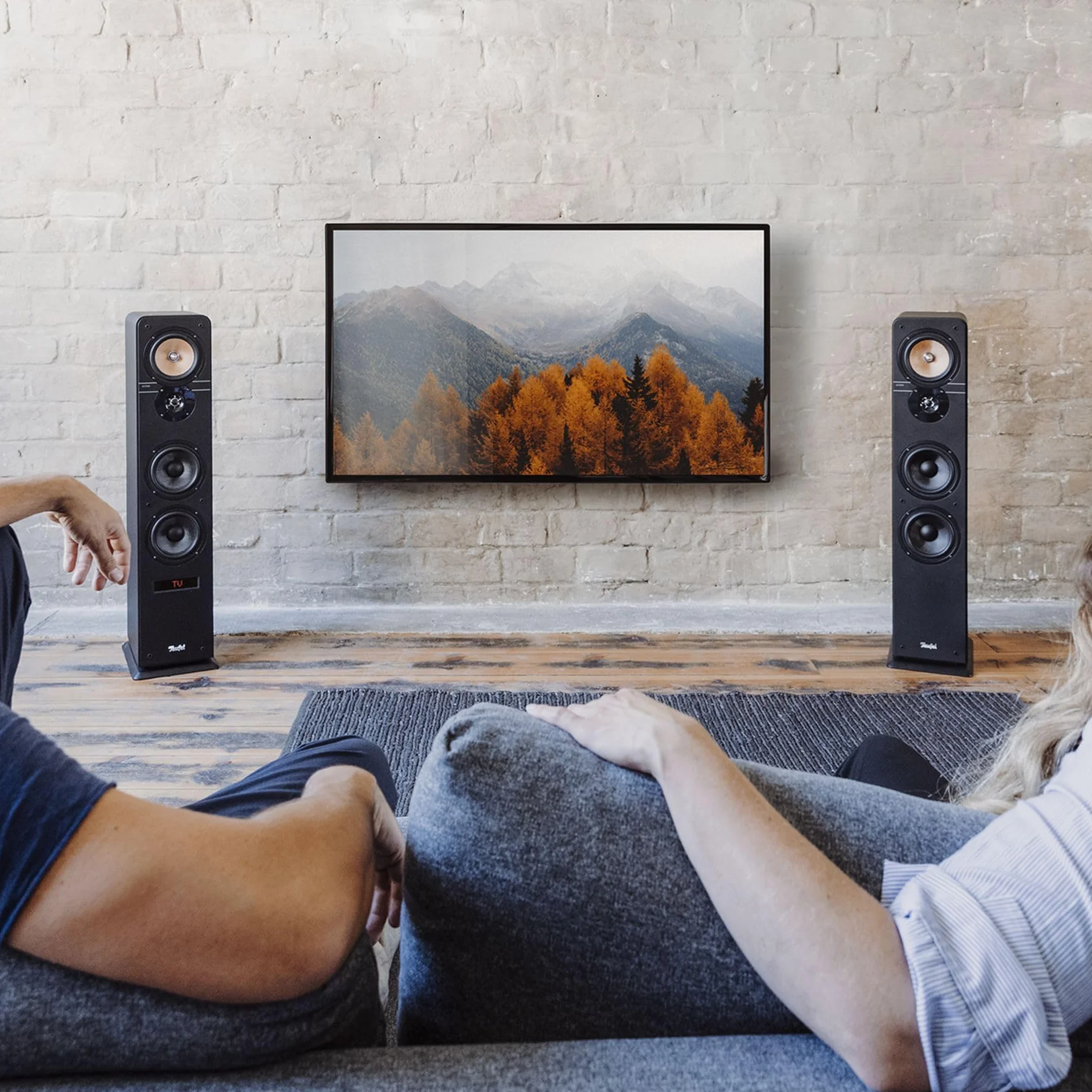 Teufel Ultima 40 AKTIV - Para 3-drożnych aktywnych głośników, Bluetooth aptX, Dolby Audio, HDMI Arc, Option Surround, 260W, Bass-Reflex, wbudowany wzmacniacz - Czarny