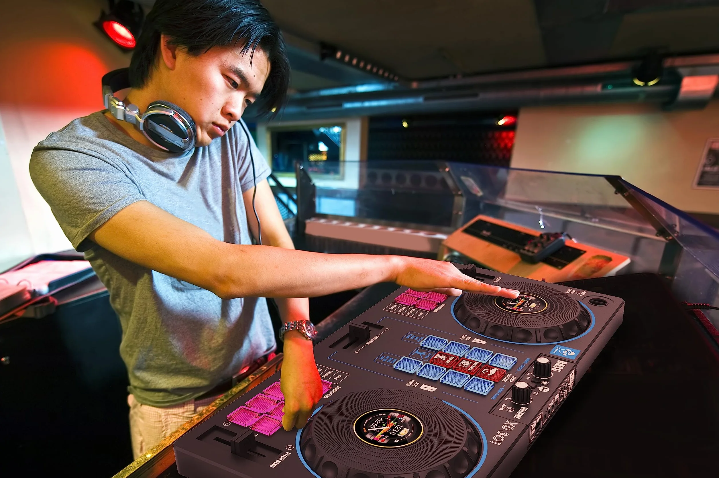 Cefa Toys - Przenośna stacja Dj z głośnikami i sterowaniem kosmicznym 14 w 1, z gramofonem, crossfaderem i ponad 144 kombinacjami miksu, w tym odtwarzacz Bluetooth i USB oraz akumulator