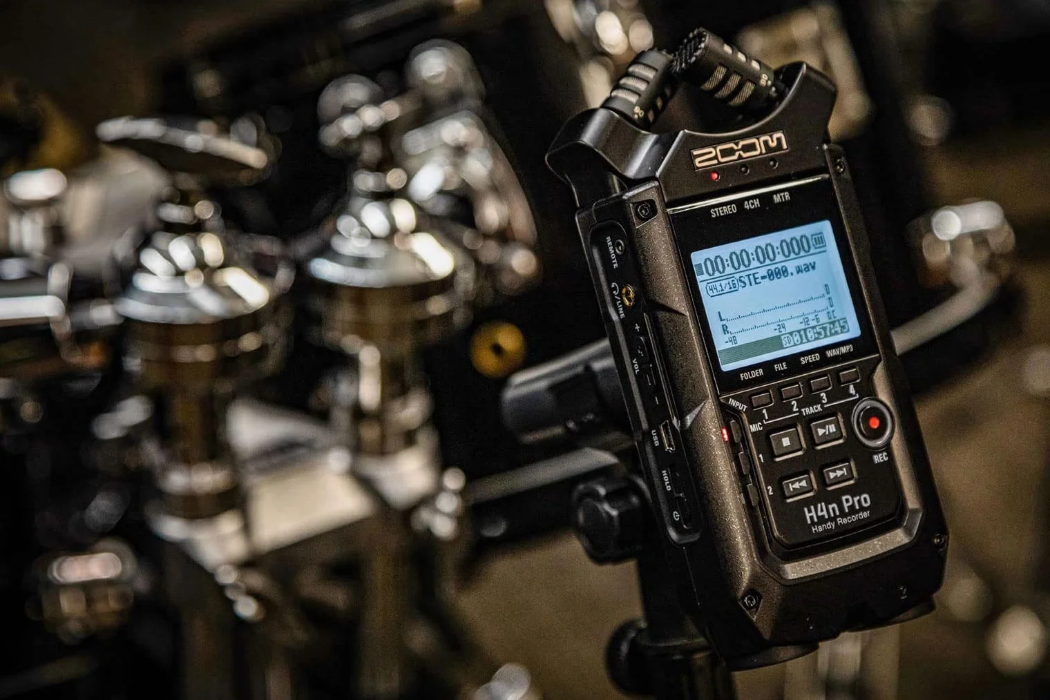 Zoom H4n PRO BK Przenośmy Rejestrator Dźwięku, Czarny, Do 140 db SPL, 1 sztuka