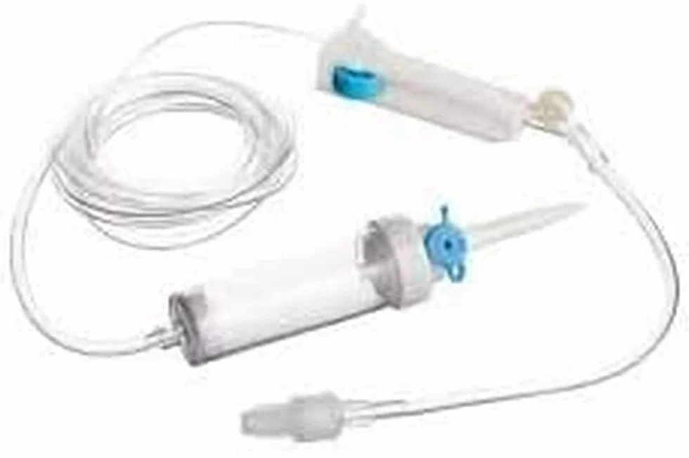 Cura Farma Defluktory do infuzji żylnej bez igły - tuba 150 ml - Luer Lock - z rolką - do kroplówki - worek PE 25 szt. - Gwarantowana wysoka jakość - zestaw do infuzji roztworów dożylnych