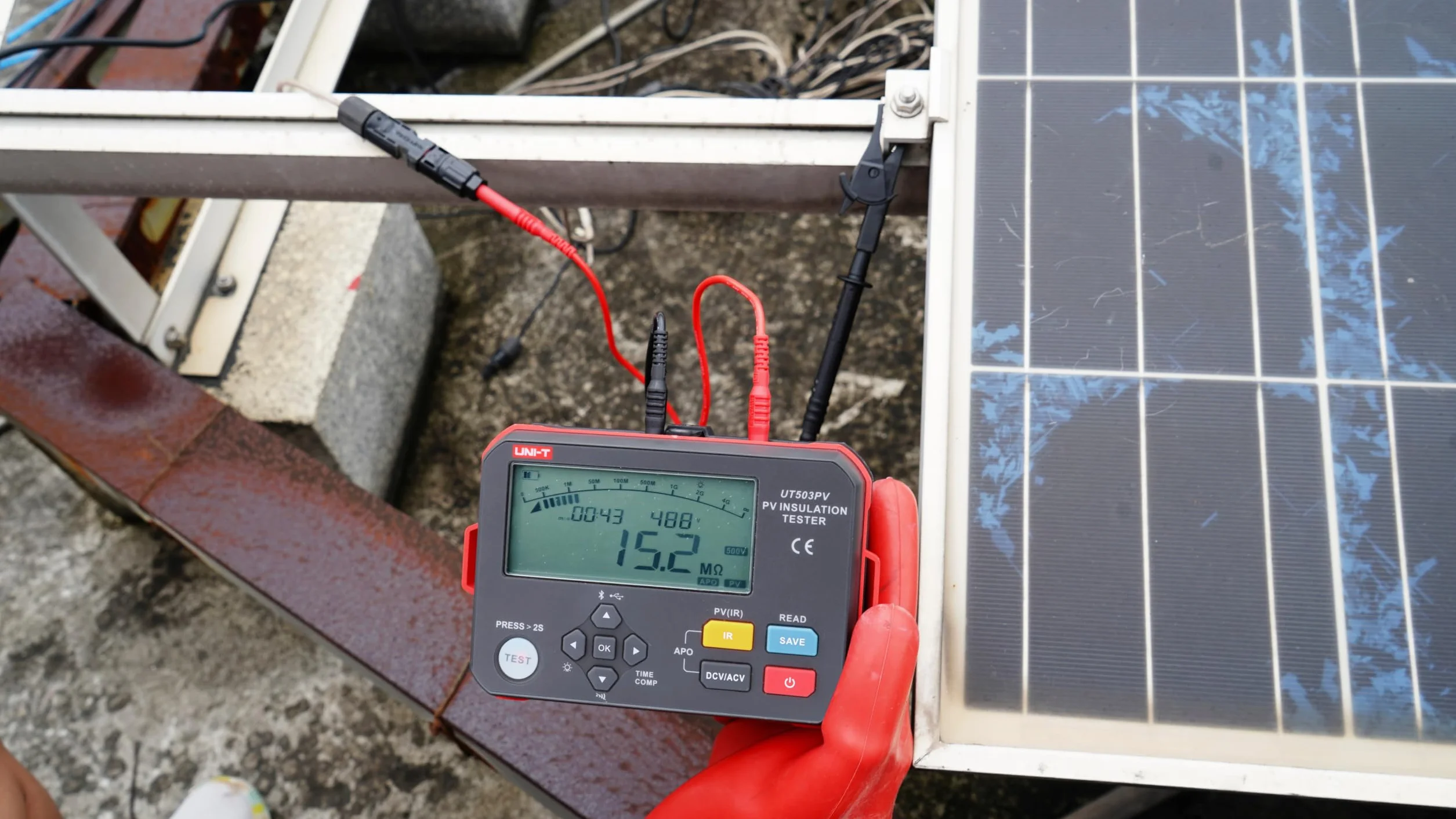 UNI-T Tester rezystancji izolacji PV UT503PV