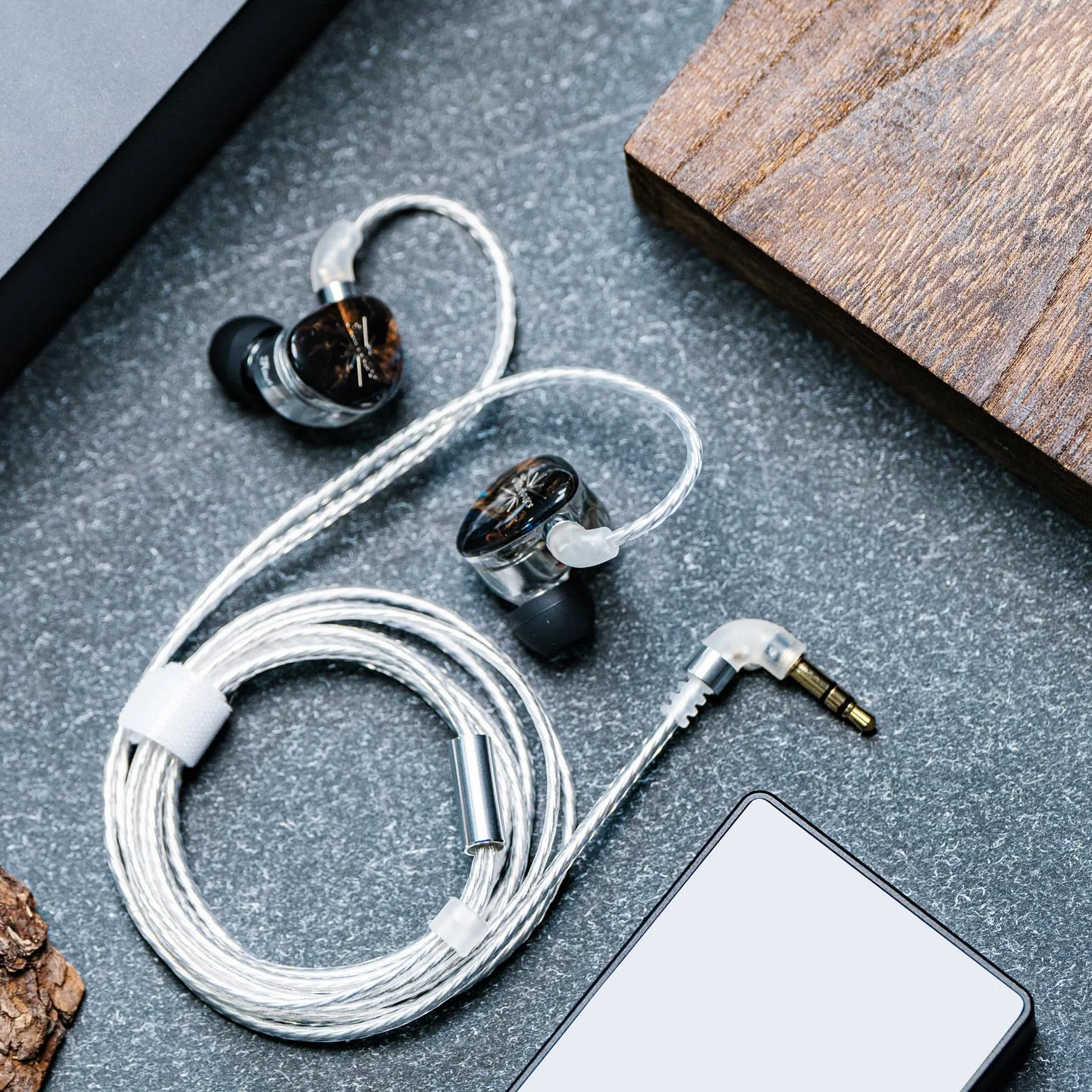 Kiwi Ears x Crinacle przewodowe słuchawki douszne IEM HiFi 11 mm dynamiczny sterownik KARS odłączany kabel