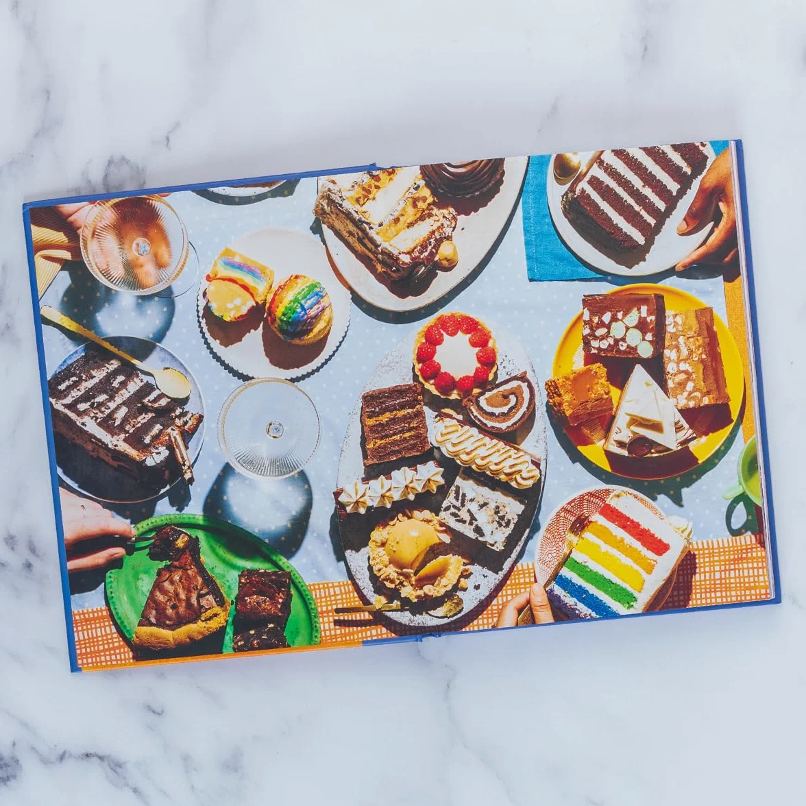 Rebel Bakes: 80+ Deliciously Creative Cakes, Bakes and Treats for Every Occasion
