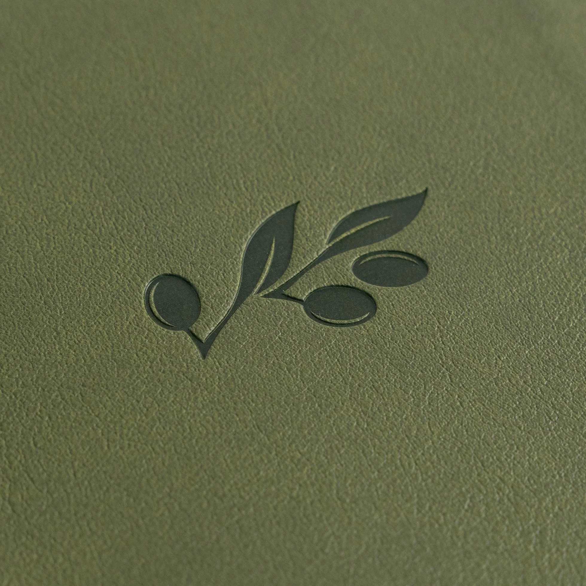 NASB Personal Size Bible, Olive Leathertouch: New American Standard Bible, Olive, Leathertouch, Personal Size