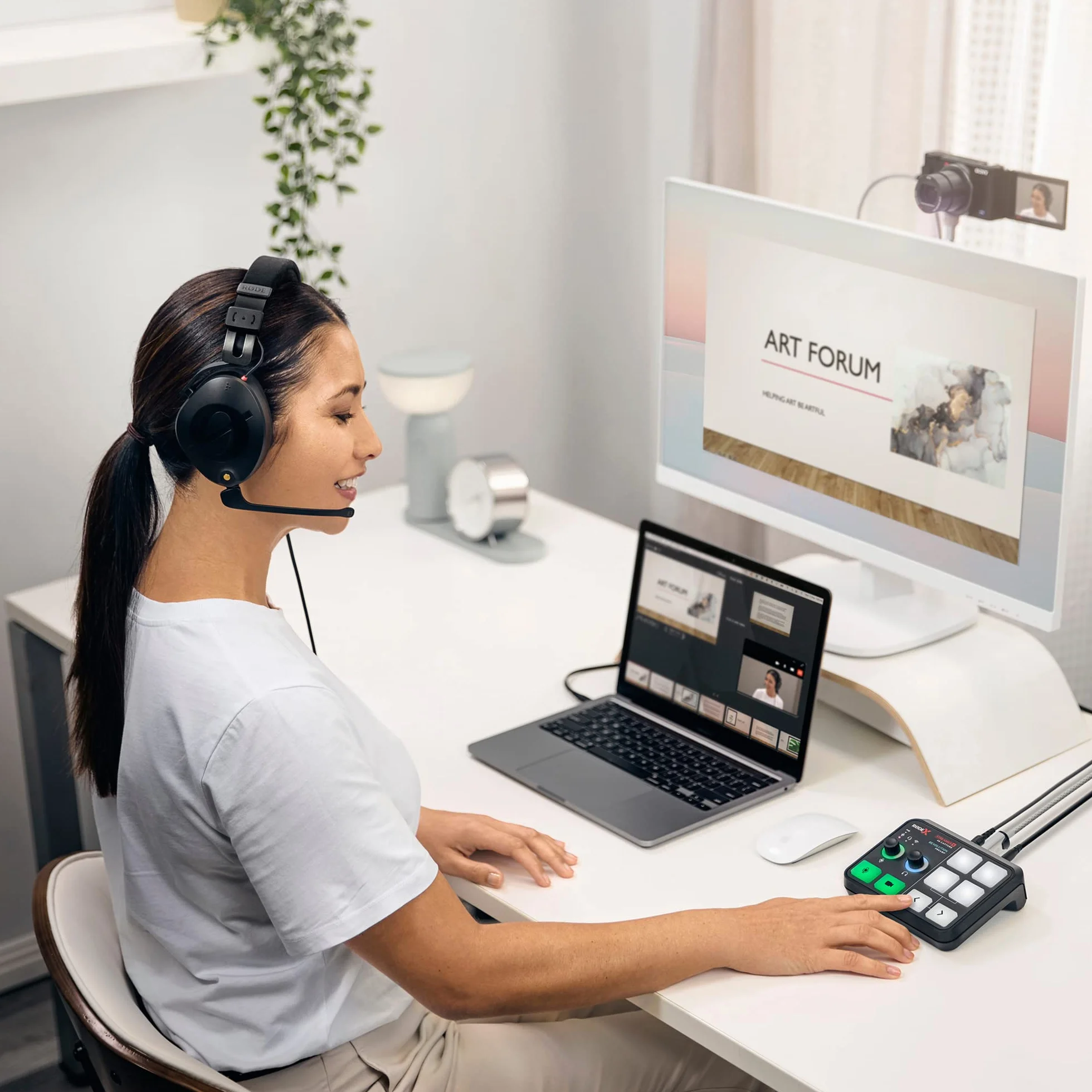 RØDE Streamer X Profesjonalny zintegrowany interfejs audio i karta przechwytująca wideo 4K z połączeniem XLR, HDMI i TRRS dla streamingu, gier i tworzenia treści