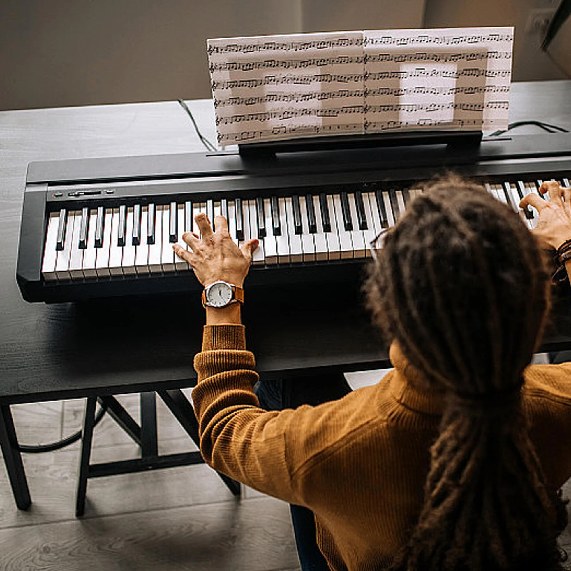 Osłona przeciwpyłowa klawiatury fortepianowej z 88 przyciskami, osłona klawiatury z osłoną stojaka, osłona na pianino elektryczne, pyłoszczelna i nadająca się do prania, stojak na nuty, klawisze