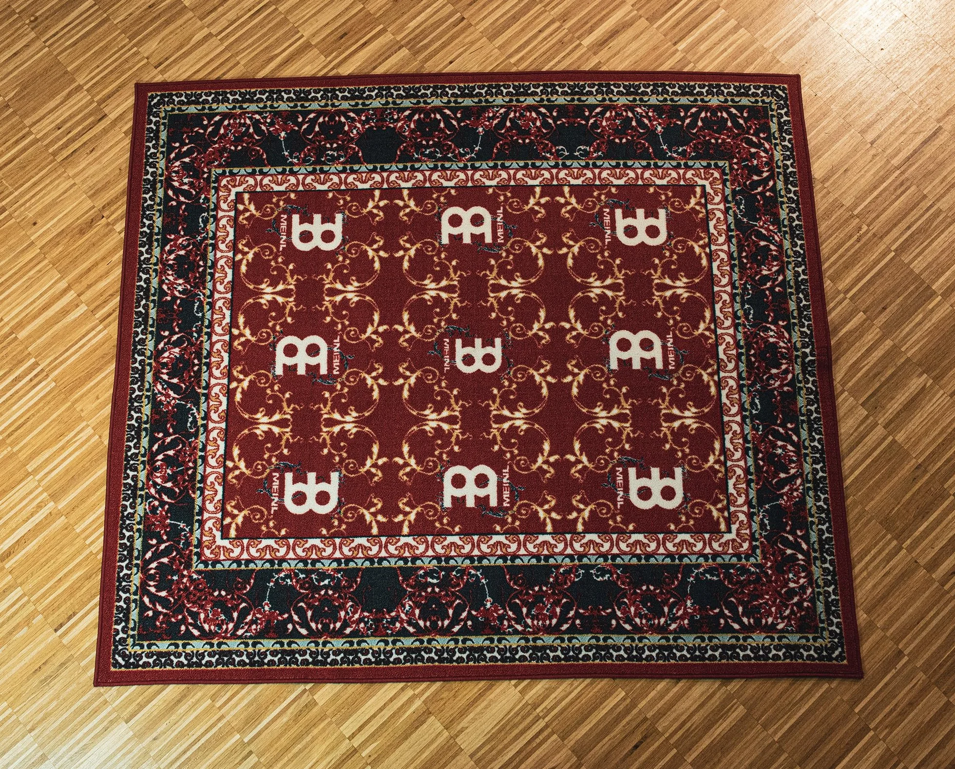 Meinl MDRS-OR Small Drum Mug Oriental Drum Mat, 1,6 m x 1,4 m (czarna)