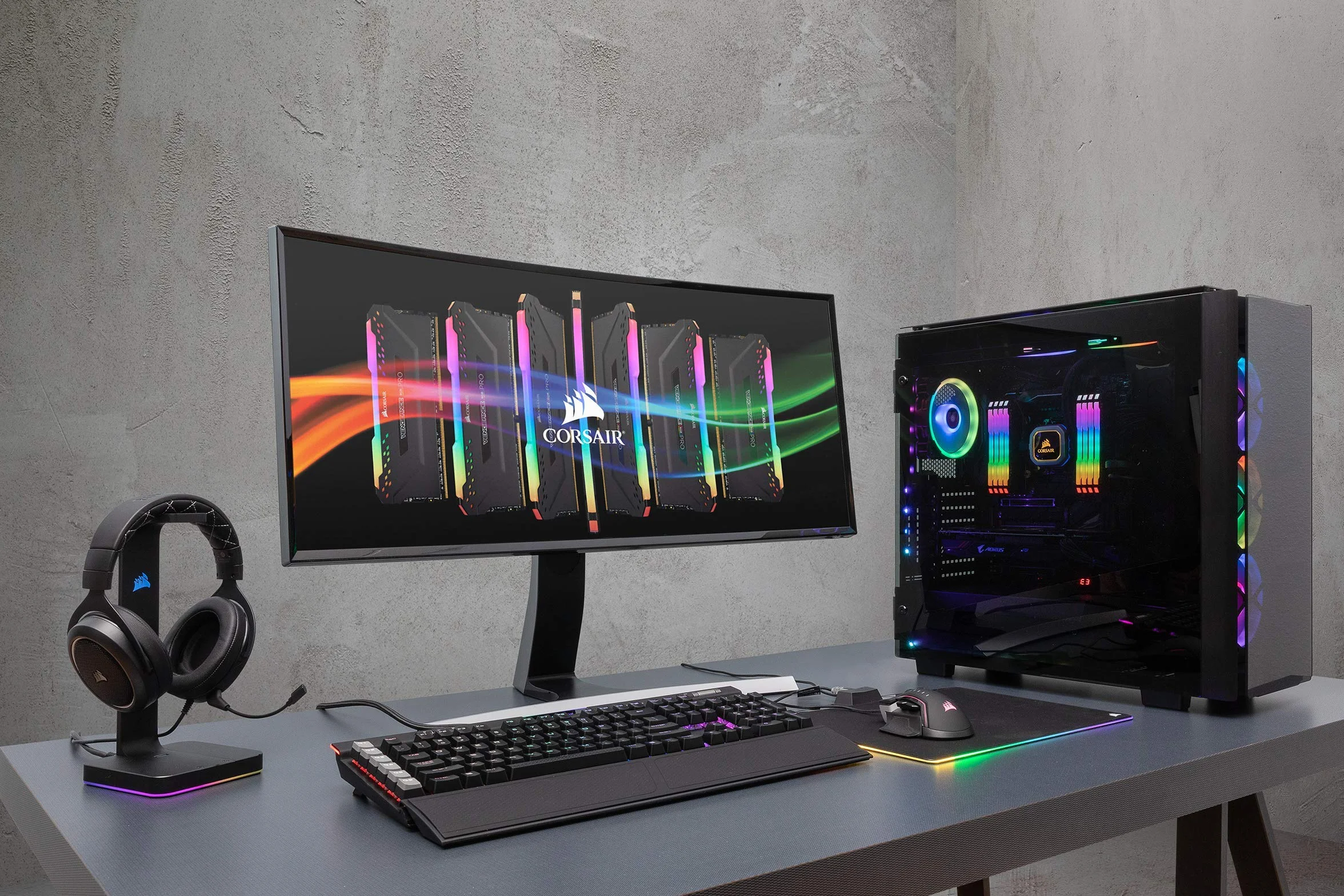 Corsair Vengeance RGB PRO 32GB (2x16GB) DDR4 do 3600MHz (PC4-28800) C18 AMD Optimized Memory – Black