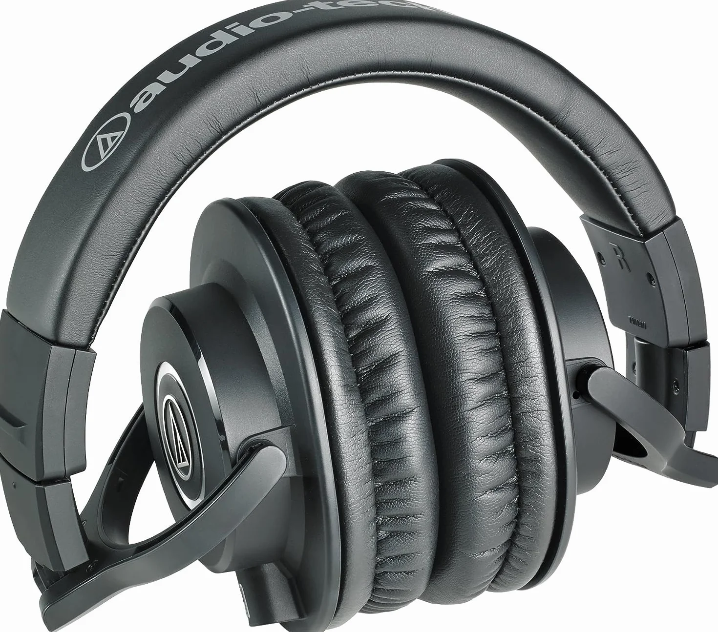Audio Technica ATH-M40X Porfessional Studio Monitor Headphones (Black)