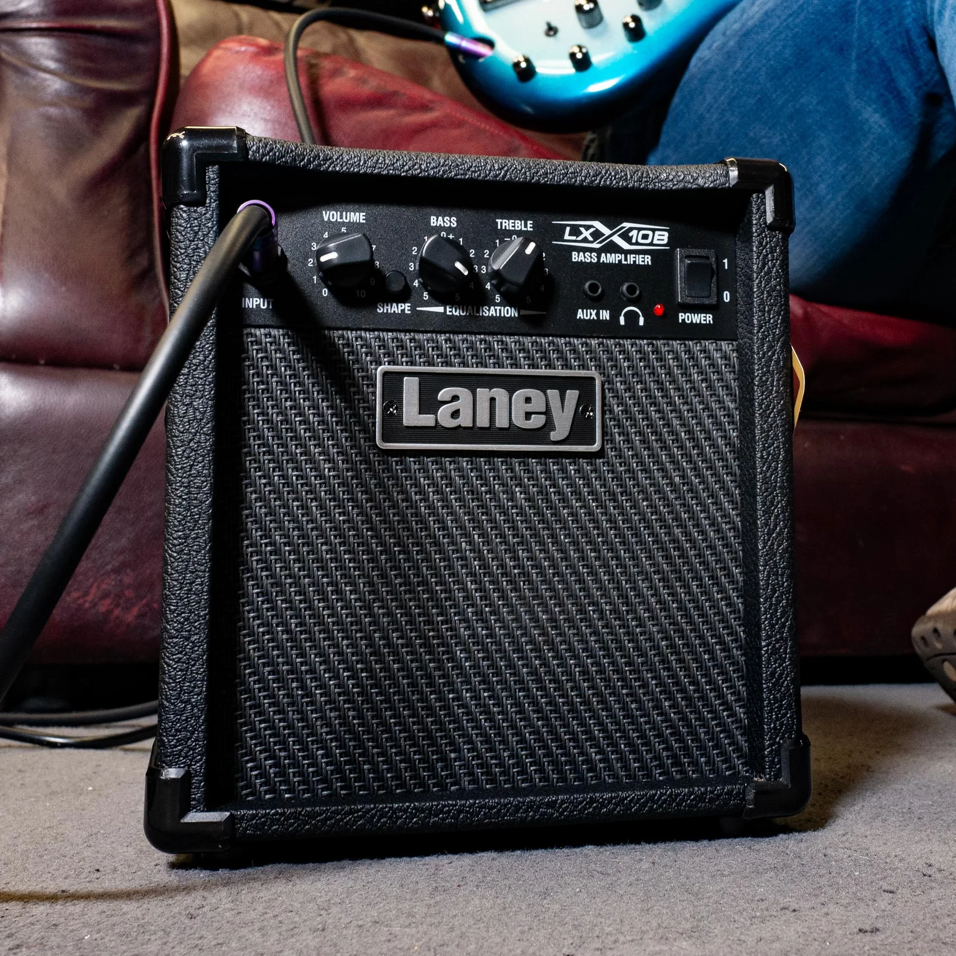 Laney LXB Series LX10B - Bass Guitar Combo Amp - 10 W - 5 cali głośnik niskotonowy