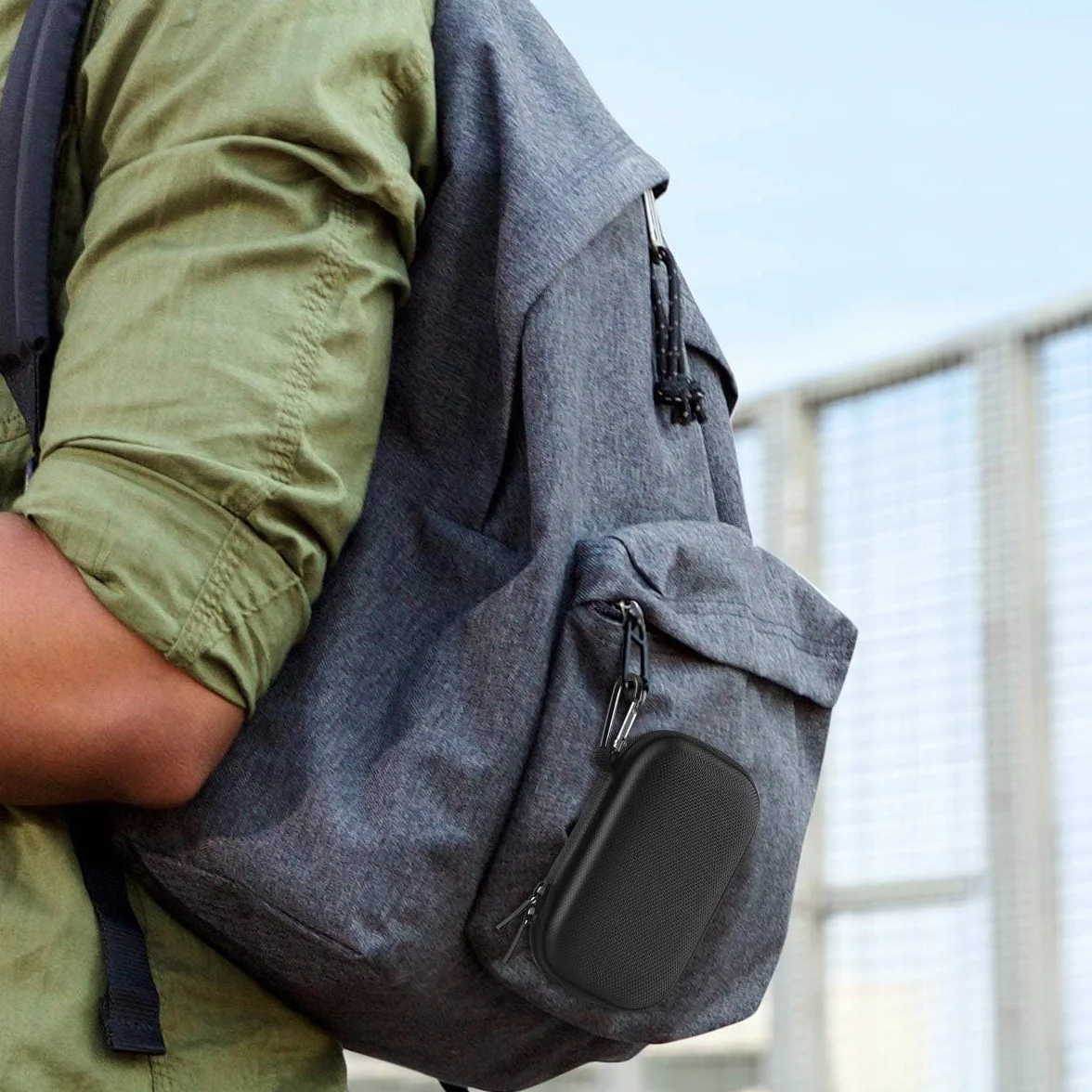 AGPTEK Twarde etui do przechowywania i ochrony Mp3(10cm)/słuchawki/klucz z podwójną siatką i podwójnym zamkiem błyskawicznym do A19/A17 MP3 (rozmiar : 13.2CMx7CMx3.8CM, kompatybilne z 2,4-calowym