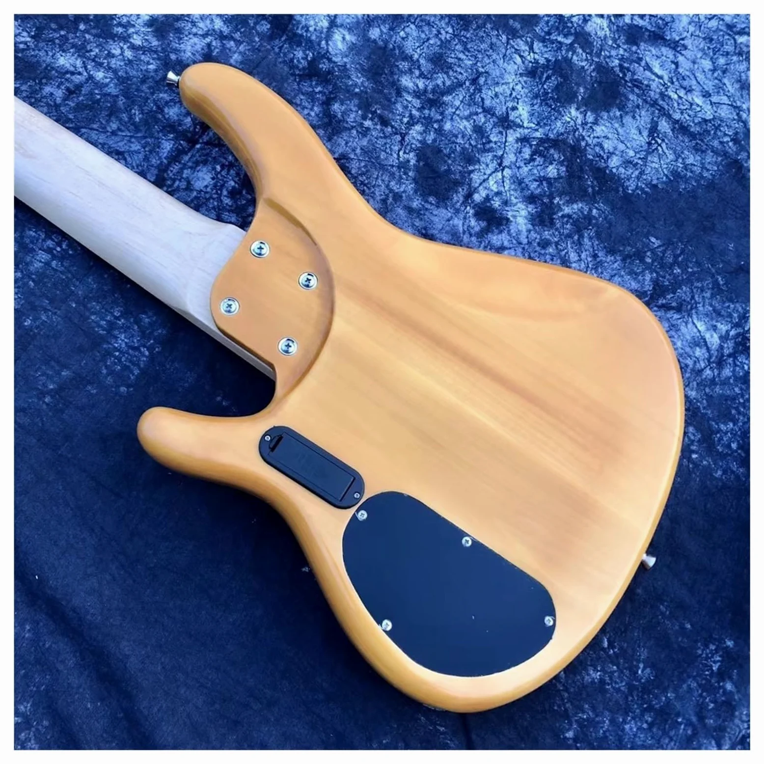 Gitara Elektryczna Zestaw Oryginalny Kolor Drewna Sześciowirnikowy Wzmacniacz Basowy Obwód Aktywny Przetwornik Dedykowany Do Wydajności(Black)