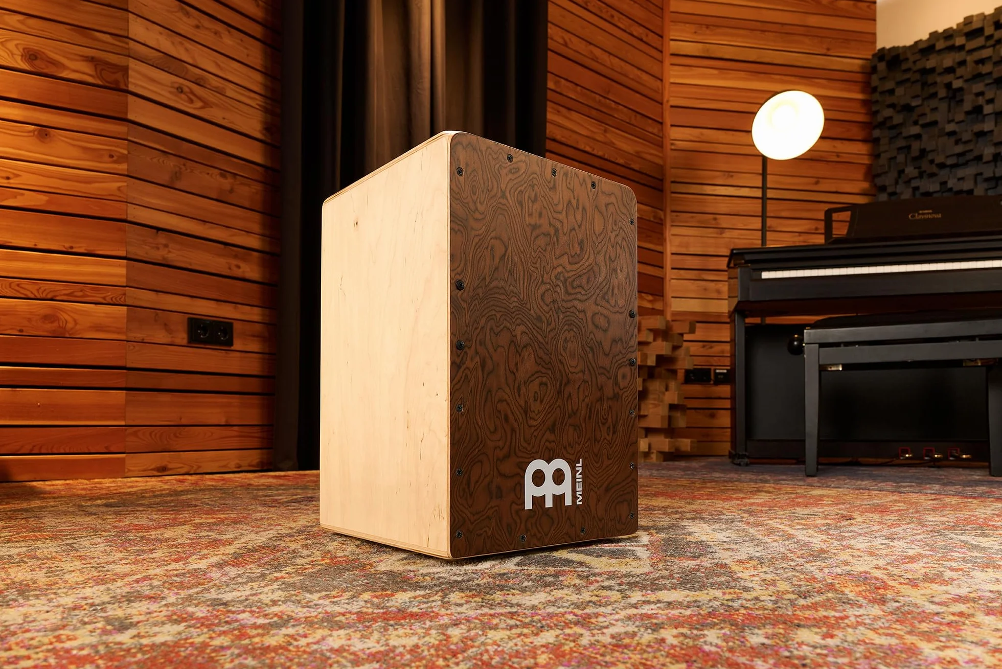 Meinl Percussion Snarecraft Cajon Instrument – Kompaktowy Cajon z Dwoma Sprężynami Werblowymi – Panel Przedni Burl Wood (SC80BW)
