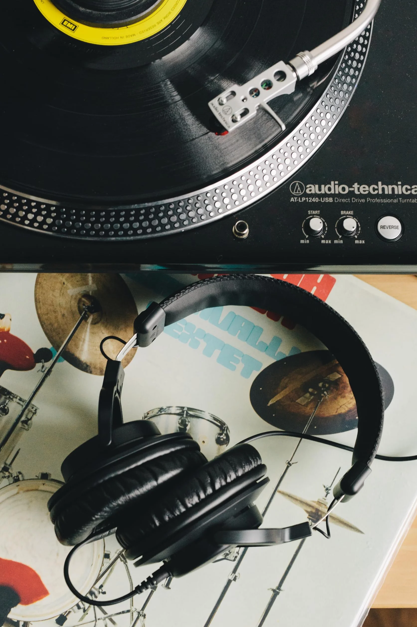 Audio Technica ATH-PRO5XBK Professional Over-Ear DJ Monitor HeadphonesBlack