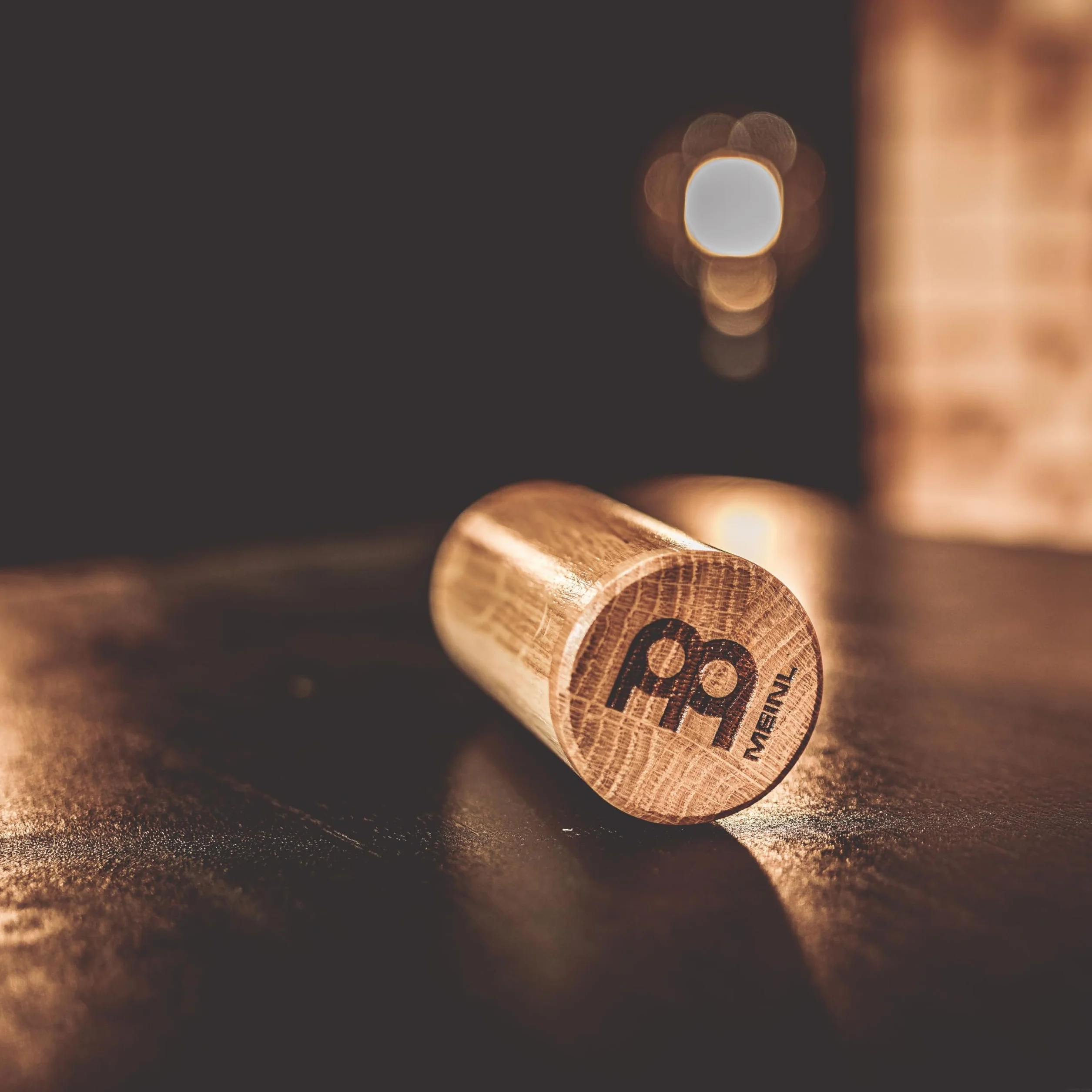 MEINL Percussion Drewniany shaker - dąb drewniany okrągły (SH59)