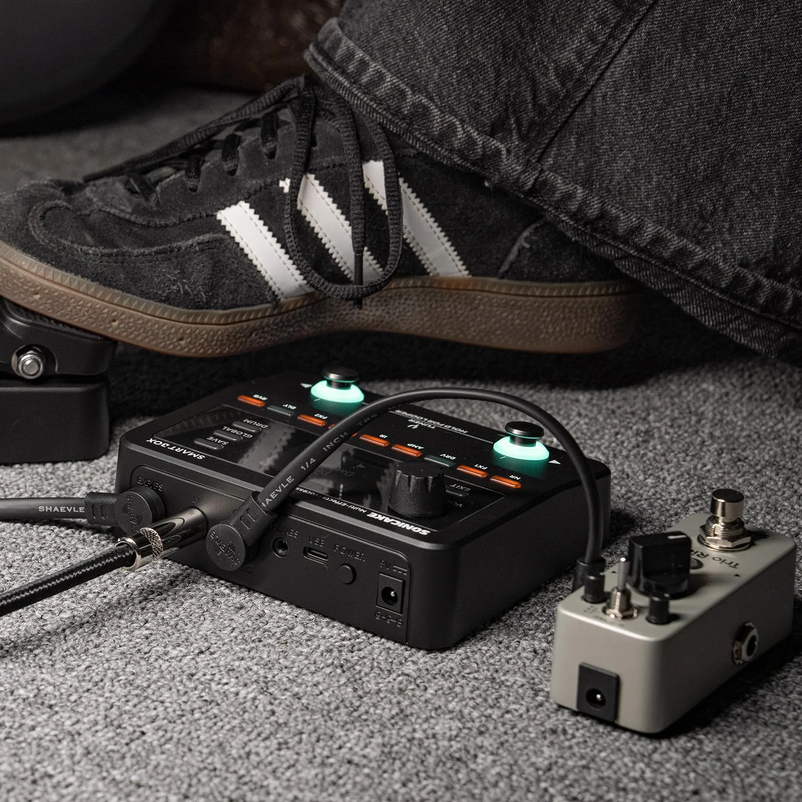 TRS Guitar Patch Cable 1/4 cala Right Angle Effect Cord, Noise Free Board Patch Cables, Low Profile Stereo TRS Effect Patch Cords for Pedals