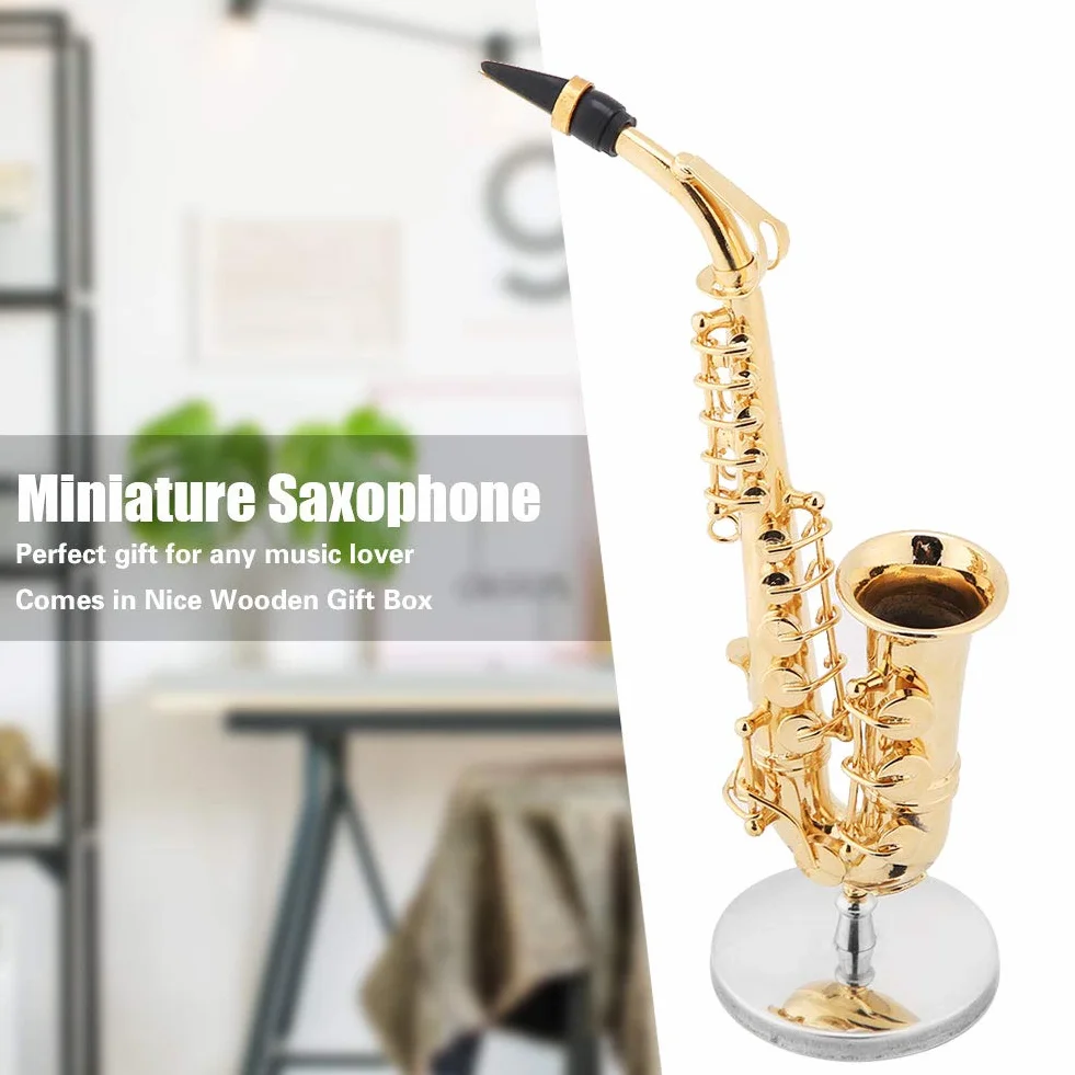 Miniaturowy stary saksofon delicated pozłacany mini instrument ornament z etui, idealny i dekoracja
