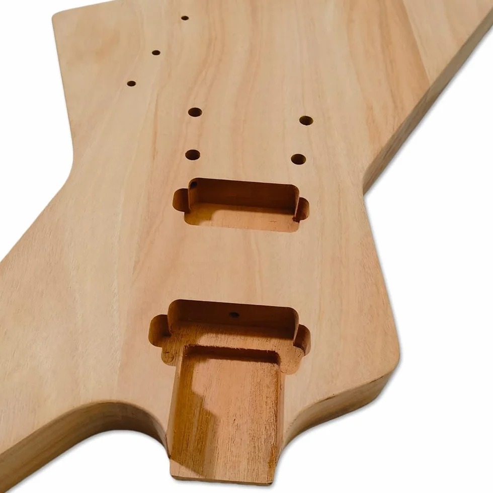 Zestaw gitarowy mahoniowy korpus szyja 22 progi 63 cm głowica bananowa Dot Inlay Set in Heel