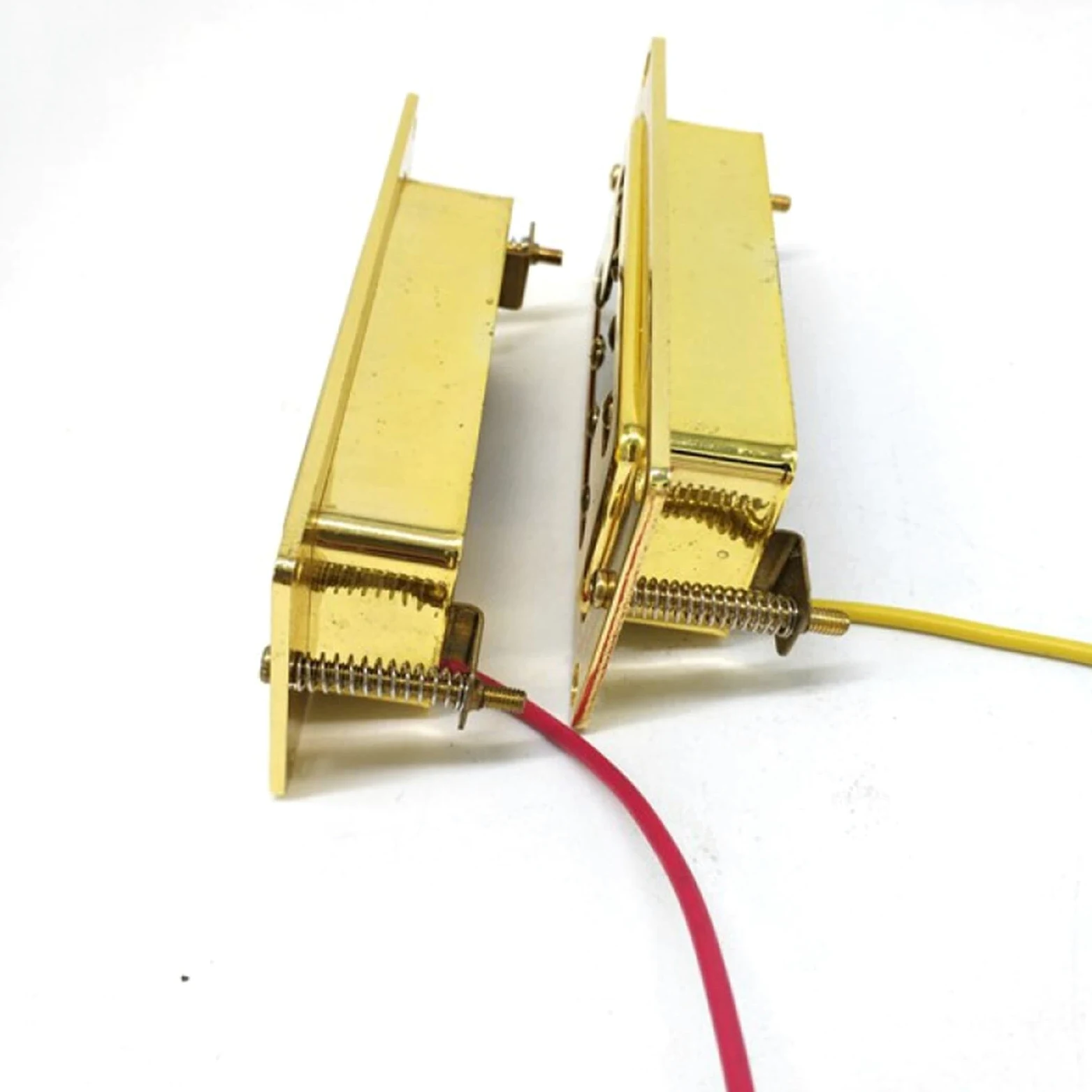 Złoty Mosiądz Mini Pickup 6 String 6 Magnetyczny Kolumna Pickup Gitara Elektryczna Nadaje Się Do Gibsona Odbiór gitary elektrycznej