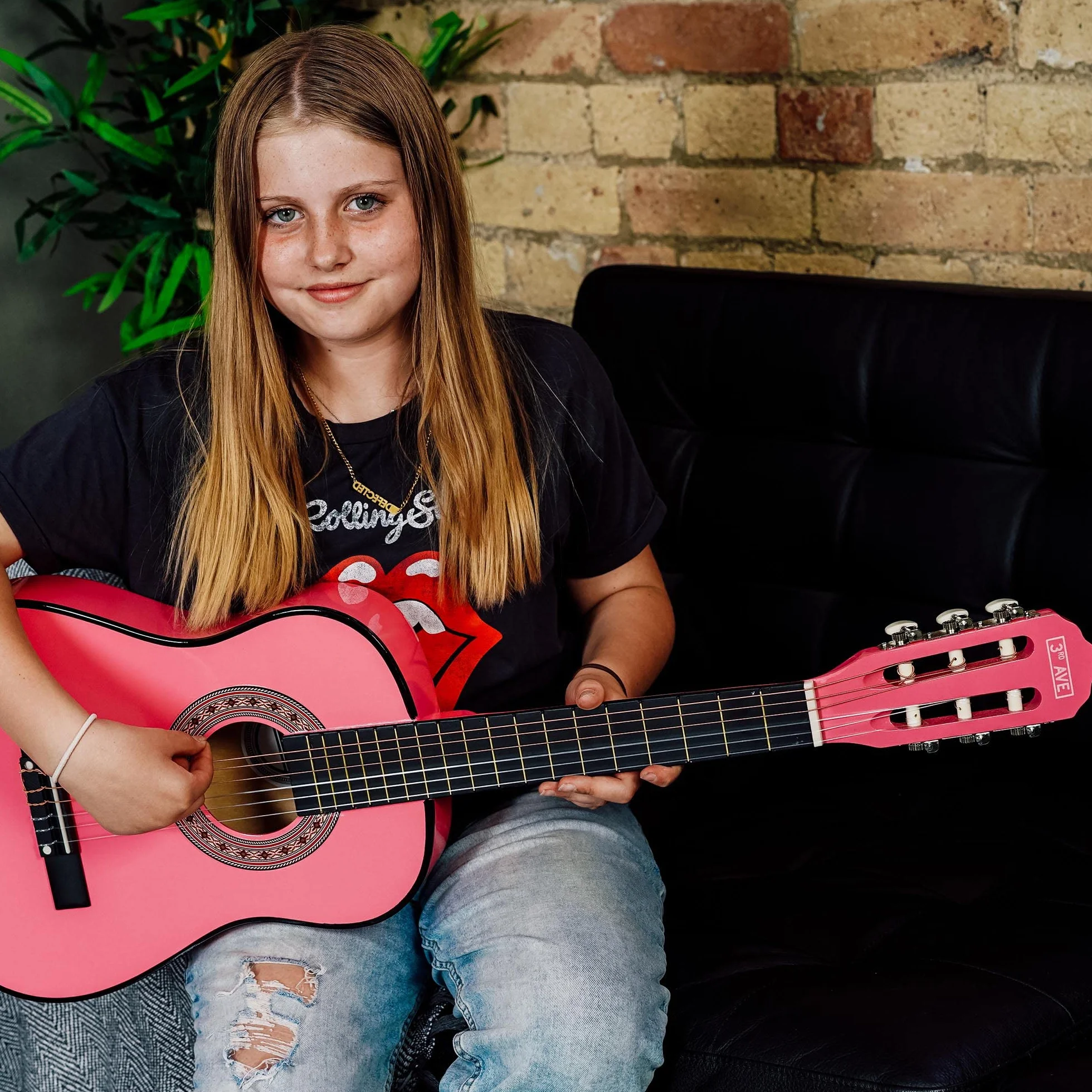 Gitara klasyczna Hiszpańska 1/2 dla początkujących struny nylonowe różowa futerał