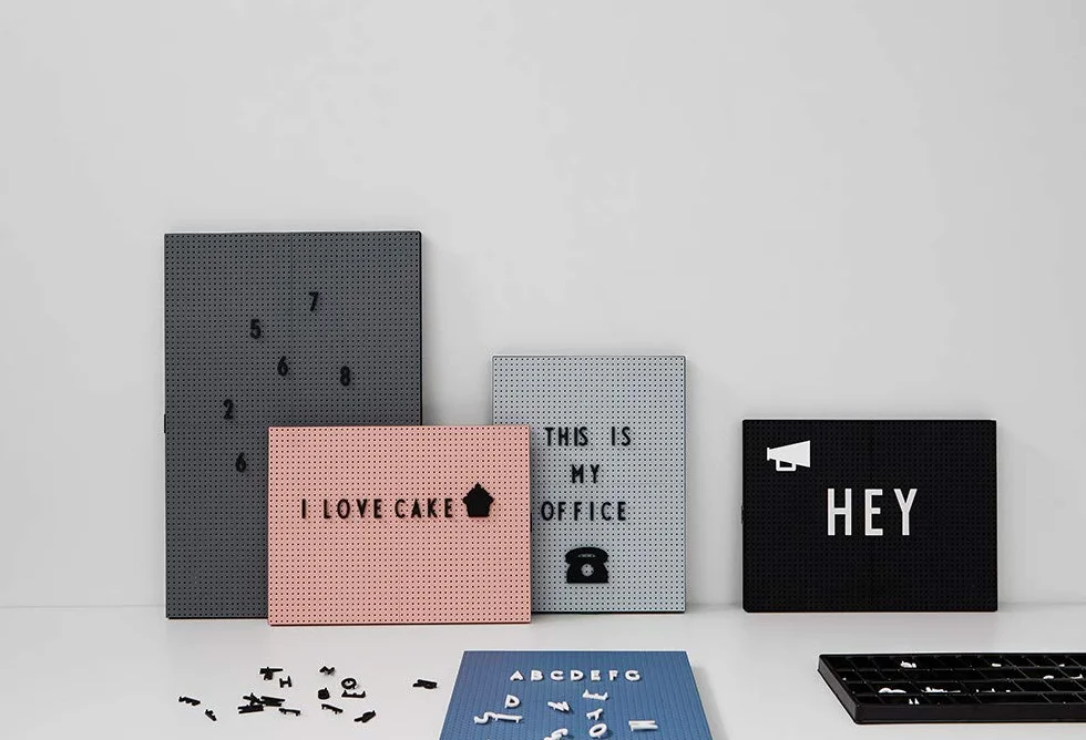 Design Letters Liczby i litery do dekoracji domu, wymienne ikony do tablicy montażowej, rekwizyty do fotobudki do filcowej tablicy listowej, litery i cyfry do biura, dekoracji, na imprezę, czarne, 132