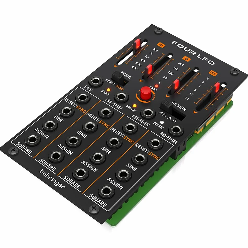 Four LFO Syntezator modularny LFO