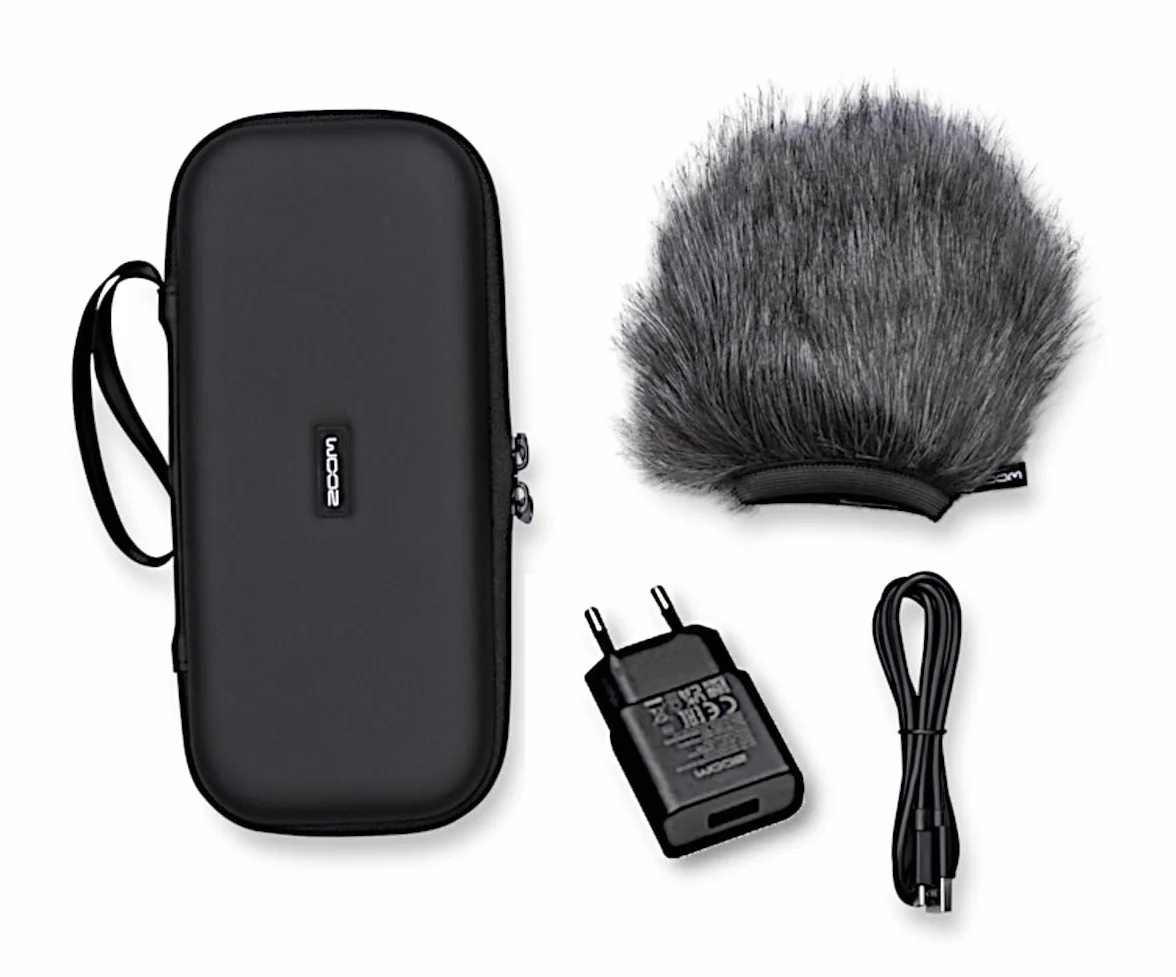 ZOOM APH-6st Zestaw akcesoriów do rejestratora mobilnego H6studio – wyściełane etui, osłona przeciwwiatrowa z sztucznego futra i zasilacz USB-C do mobilnych nagrań audio w studyjnej jakości