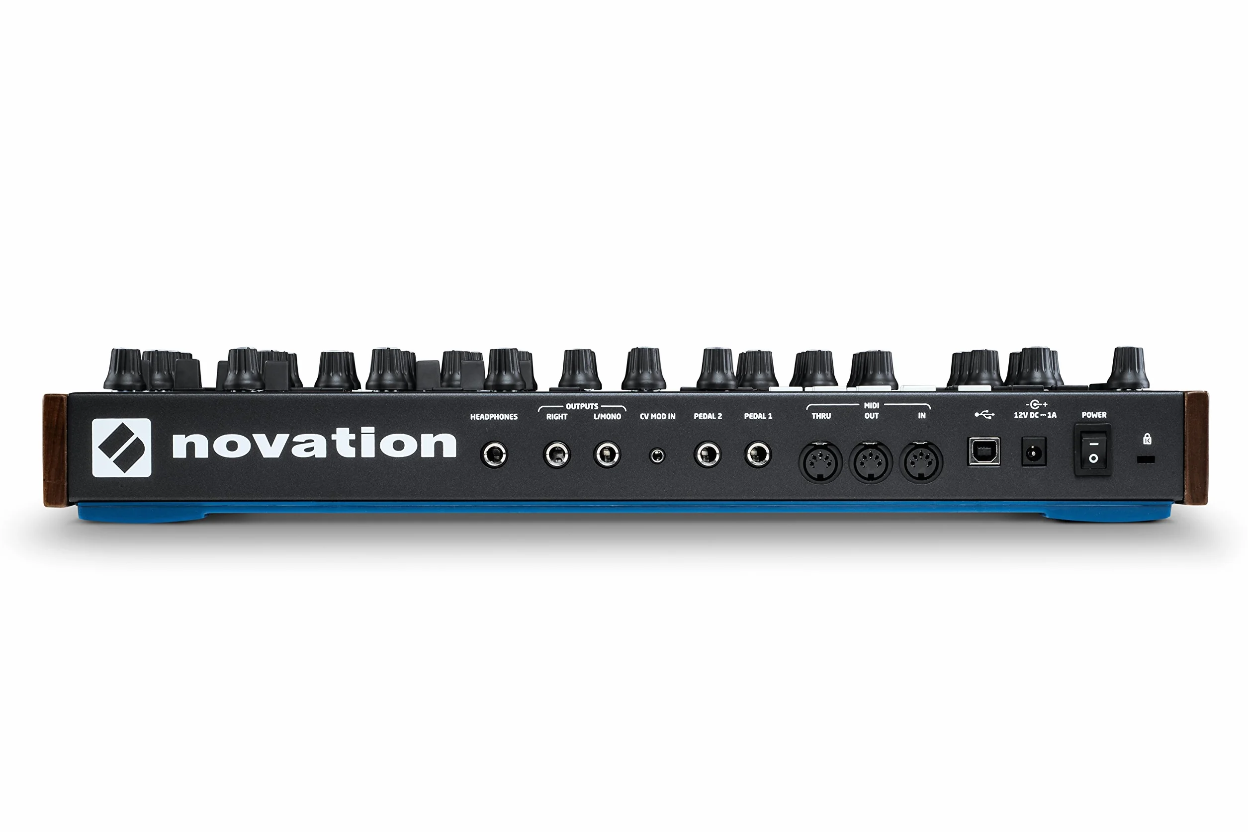 Novation Peak 8-głosowy pulpit polifoniczny syntezator z 2 LFO na głos, 16-gniazdowa matryca modulacyjna, 3 analogowe punkty zniekształceń i efekty cyfrowe