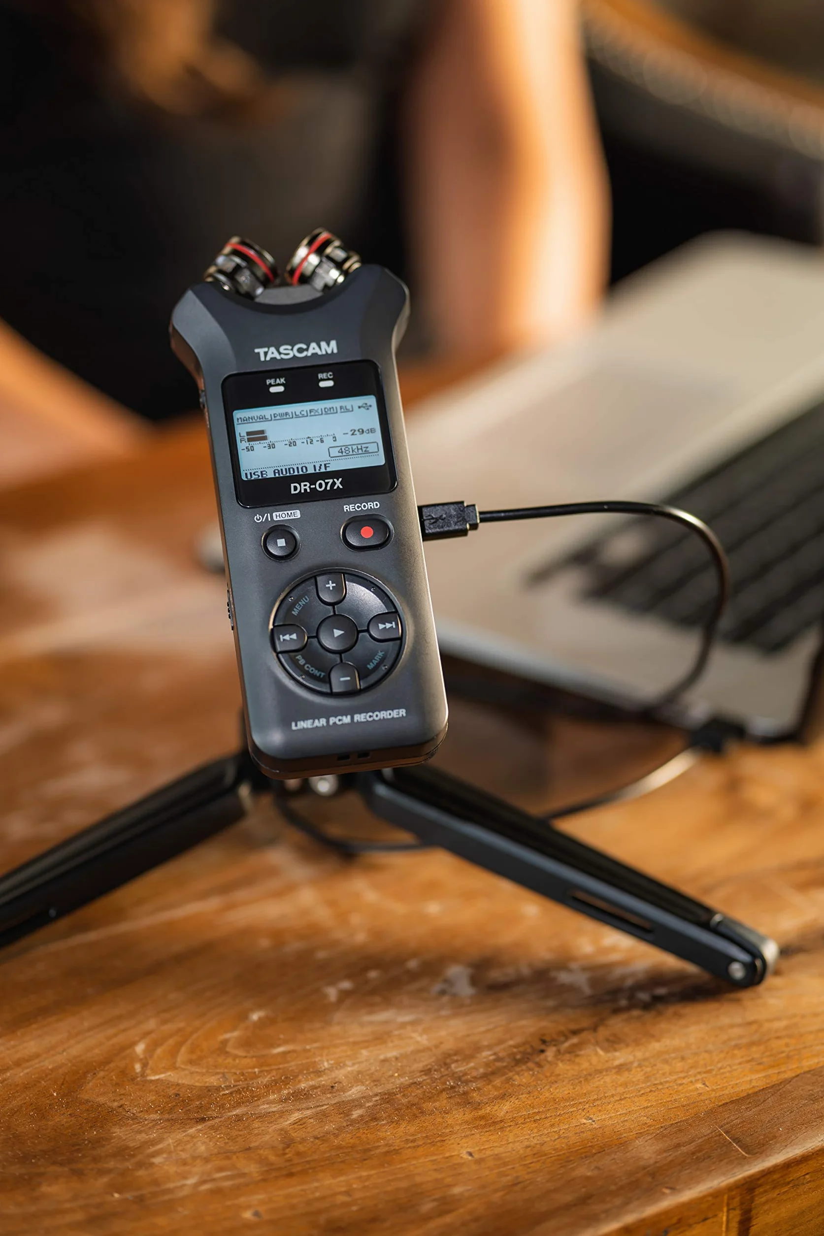 Tascam DR-07X Przenośny rejestrator audio