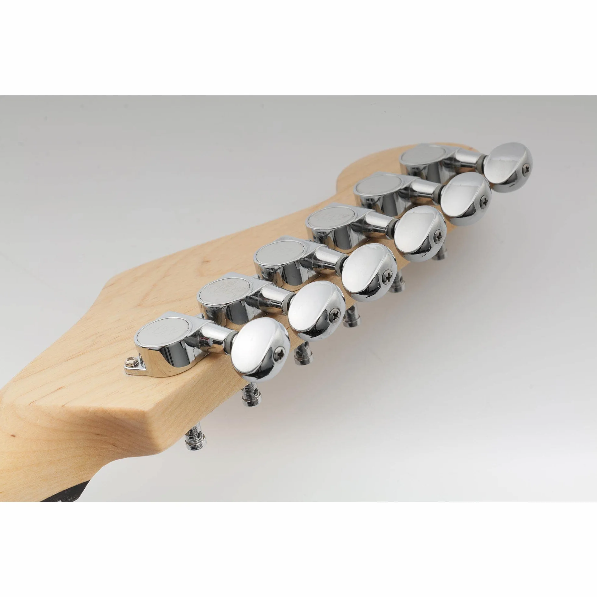 Wilkinson 6 w Linii E-Z-LOK Klucze Gitaryowe do Gitary Elektrycznej Fender Strat/Tele, Chrom Mini Owalna Główki