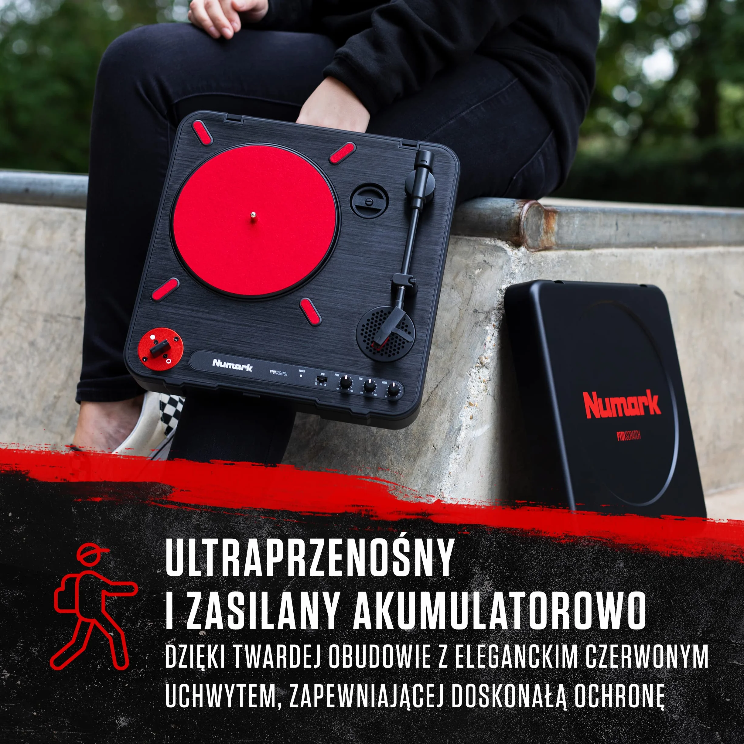 Numark PT01 Przenośny gramofon z przełącznikiem scratch i futerałem transportowym