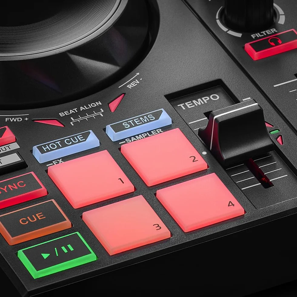 Hercules DJControl Inpulse 200 MK2 – idealny kontroler DJ do nauki miksowania – oprogramowanie i samouczki w zestawie.